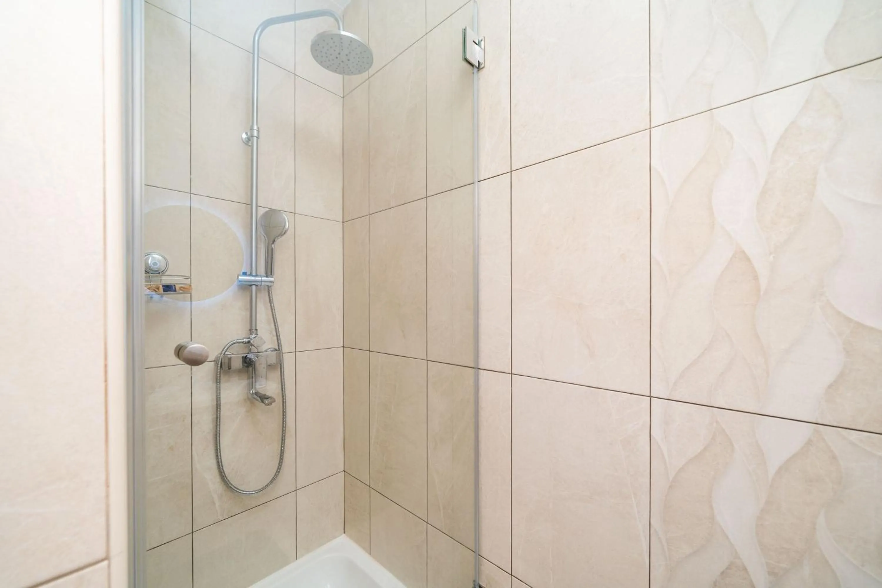 Bathroom in Apartments Subrenum