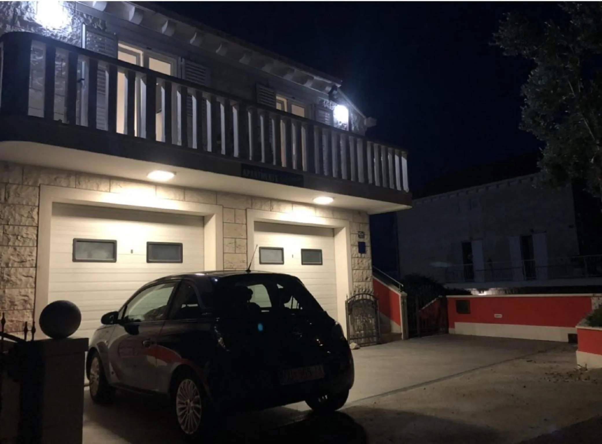 Property building in Apartments Subrenum