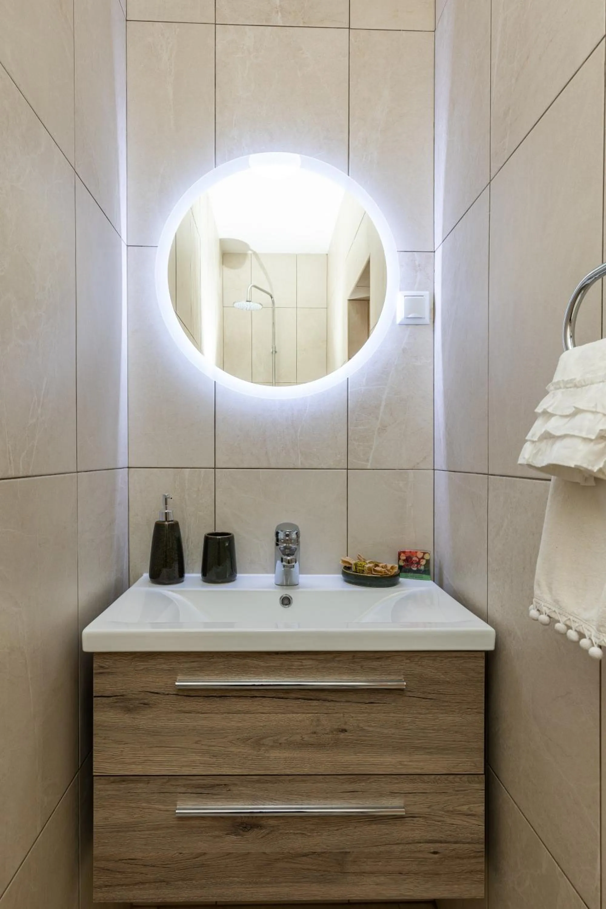 Bathroom in Apartments Subrenum