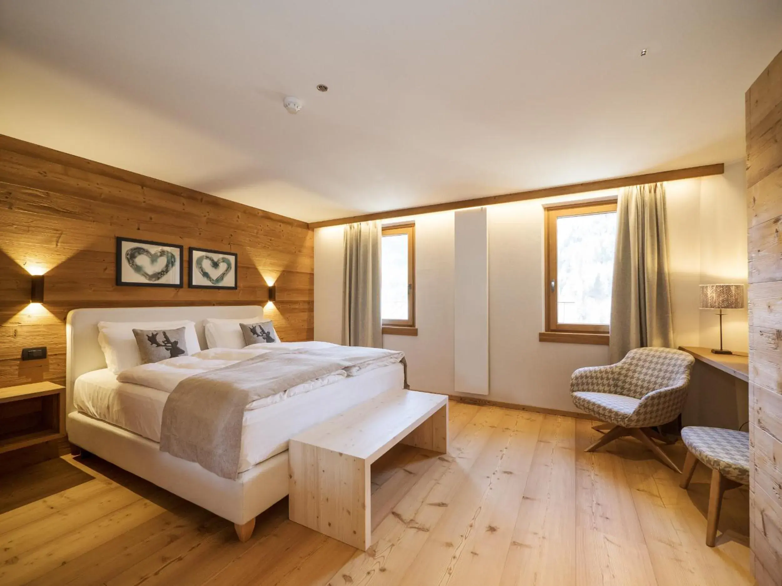 Superior Double Room in FIORI Dolomites Experience Hotel Superior Double Room in FIORI Dolomites Experience Hotel