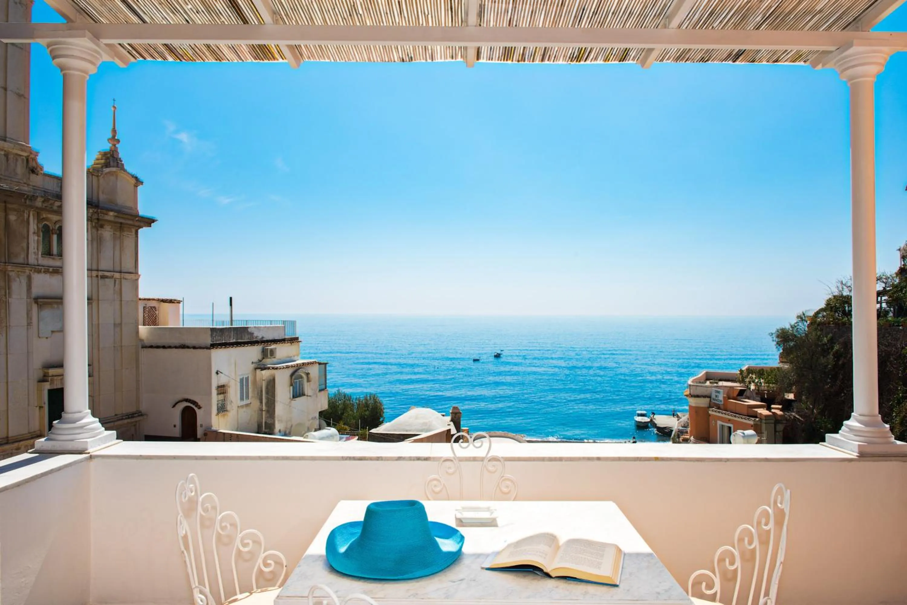 Photo of the whole room in Villa Flavio Gioia