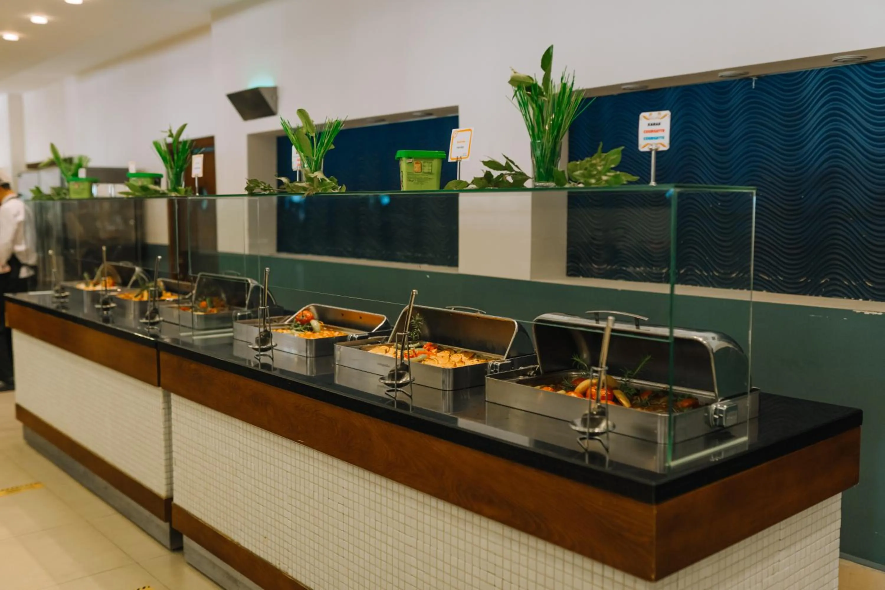 Restaurant/places to eat in Atlantique Holiday Club