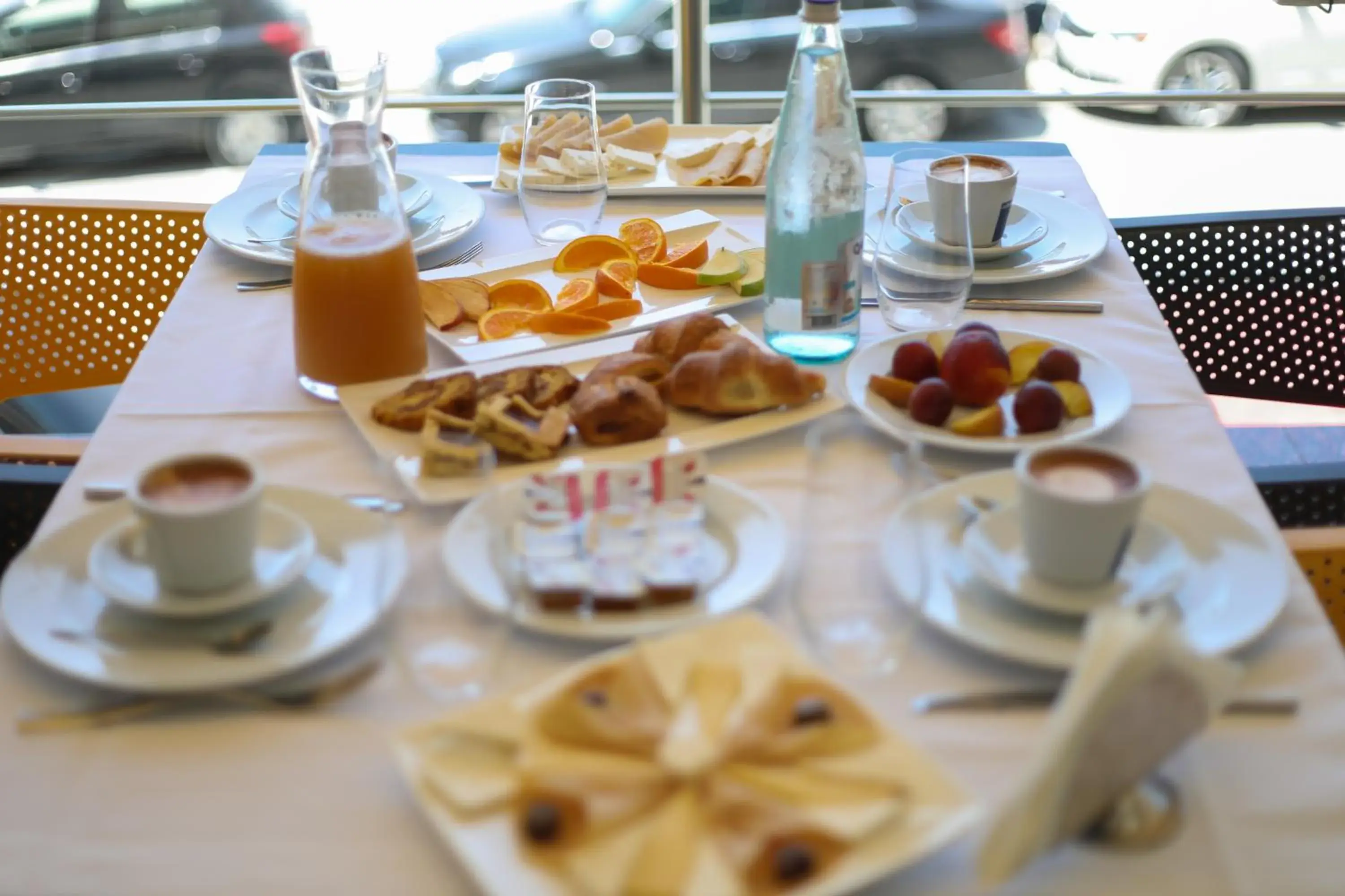 Breakfast in Hotel New York Breakfast in Hotel New York