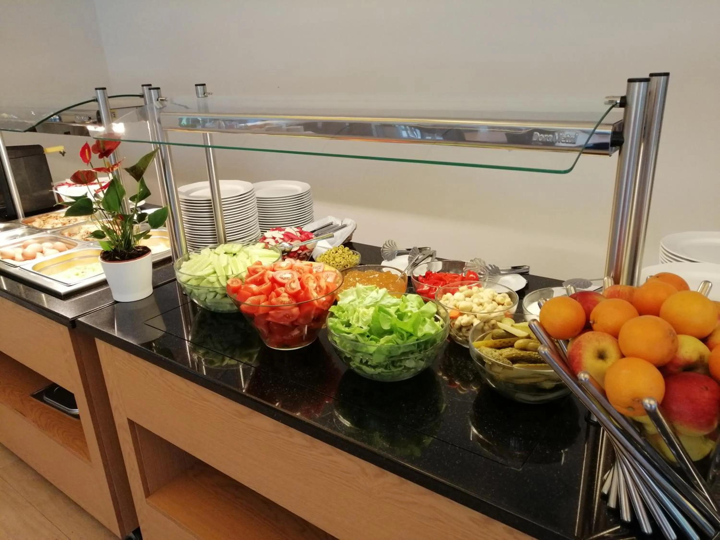 Food and drinks in Natura Resort