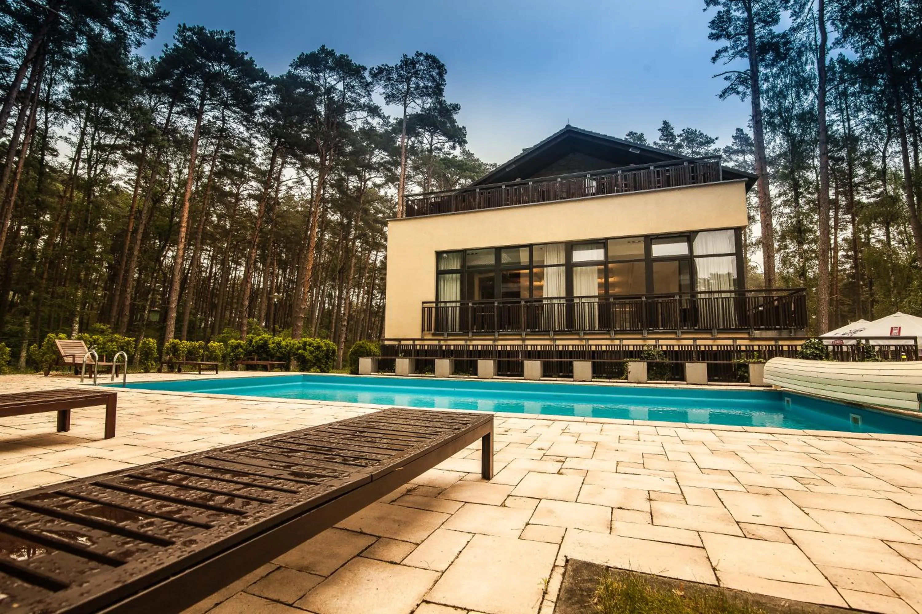 Natura Resort