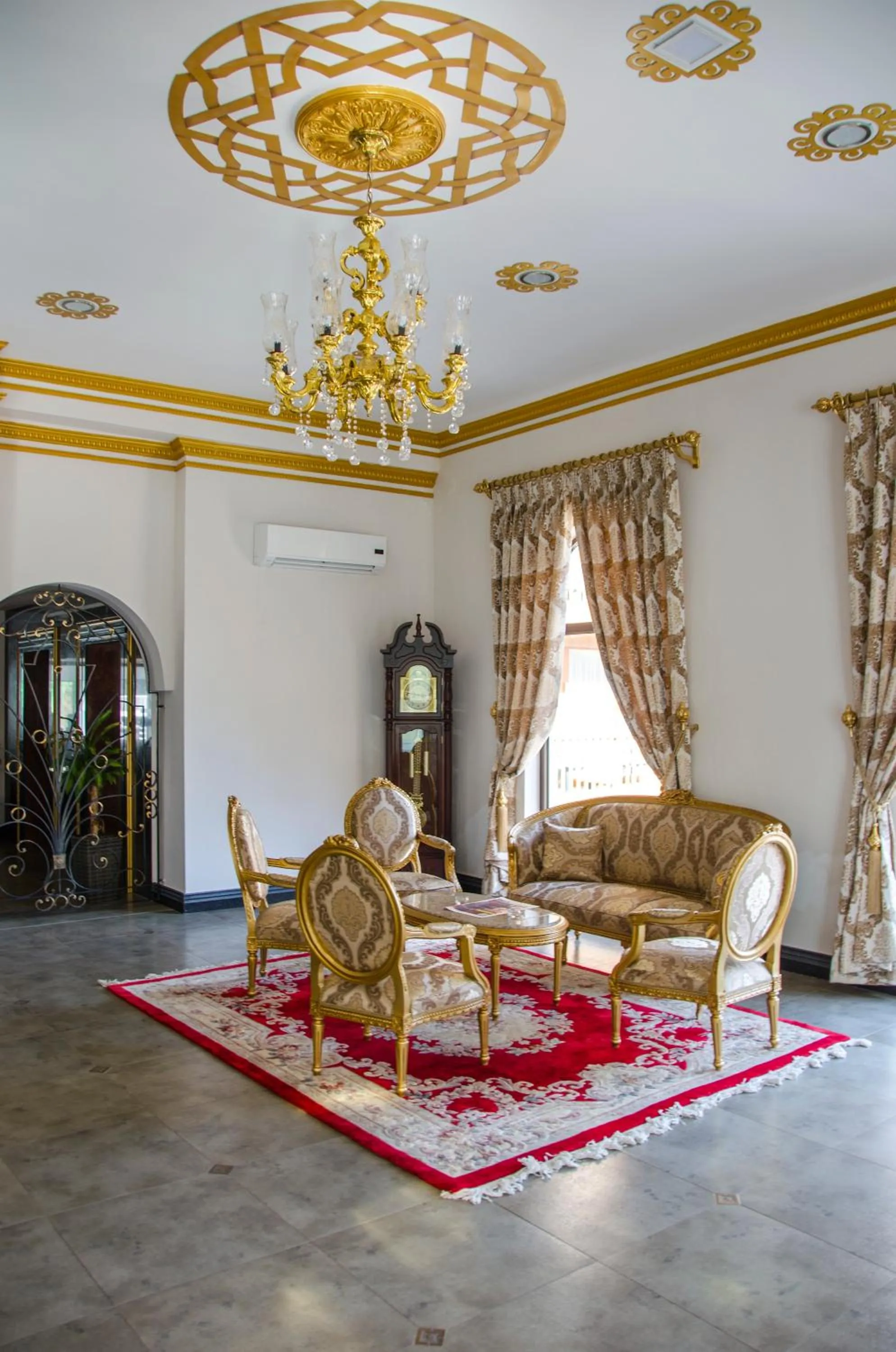 Lobby or reception in Sputnik Hotel Batumi
