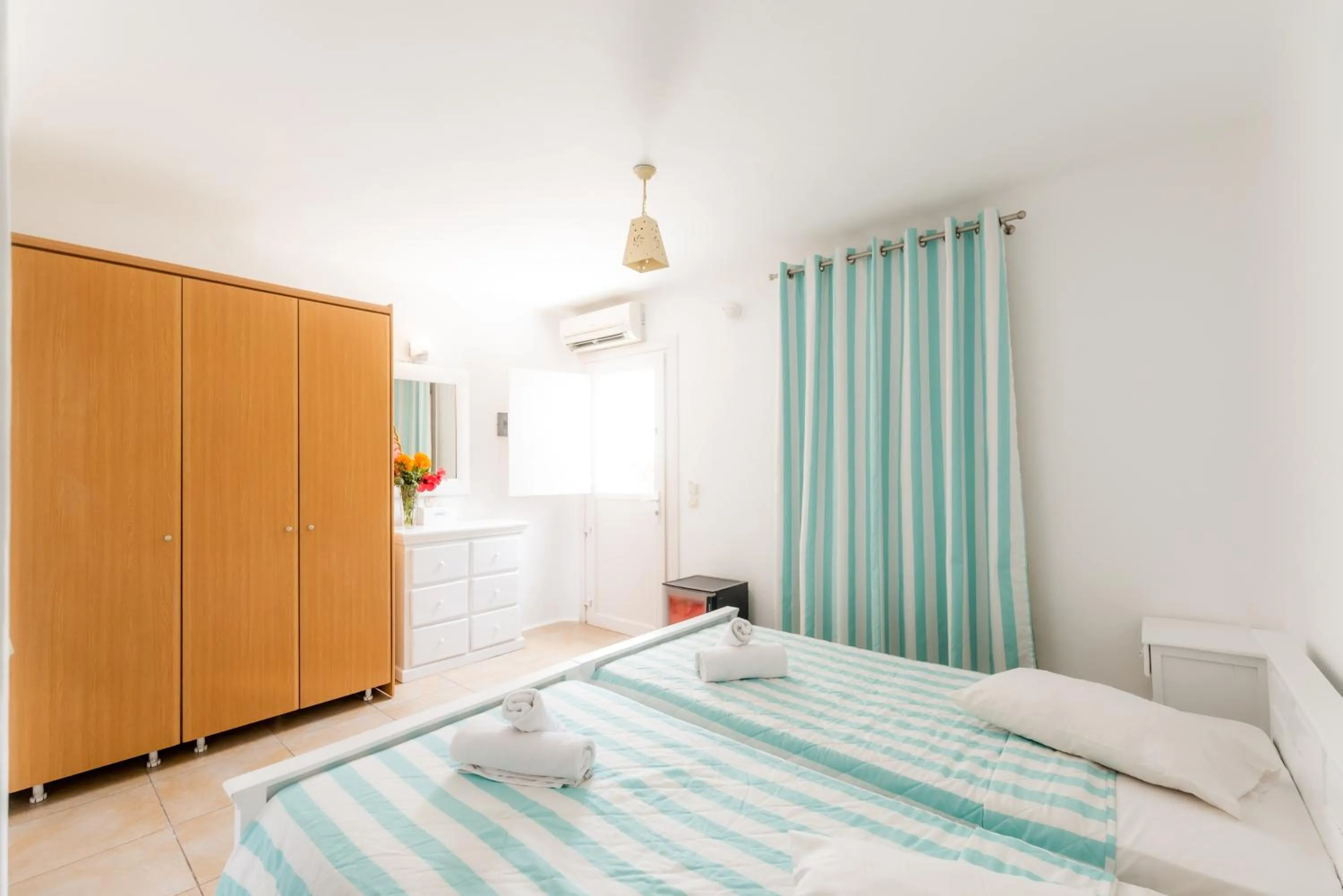 Photo of the whole room, Bed in Paradise Beach Resort