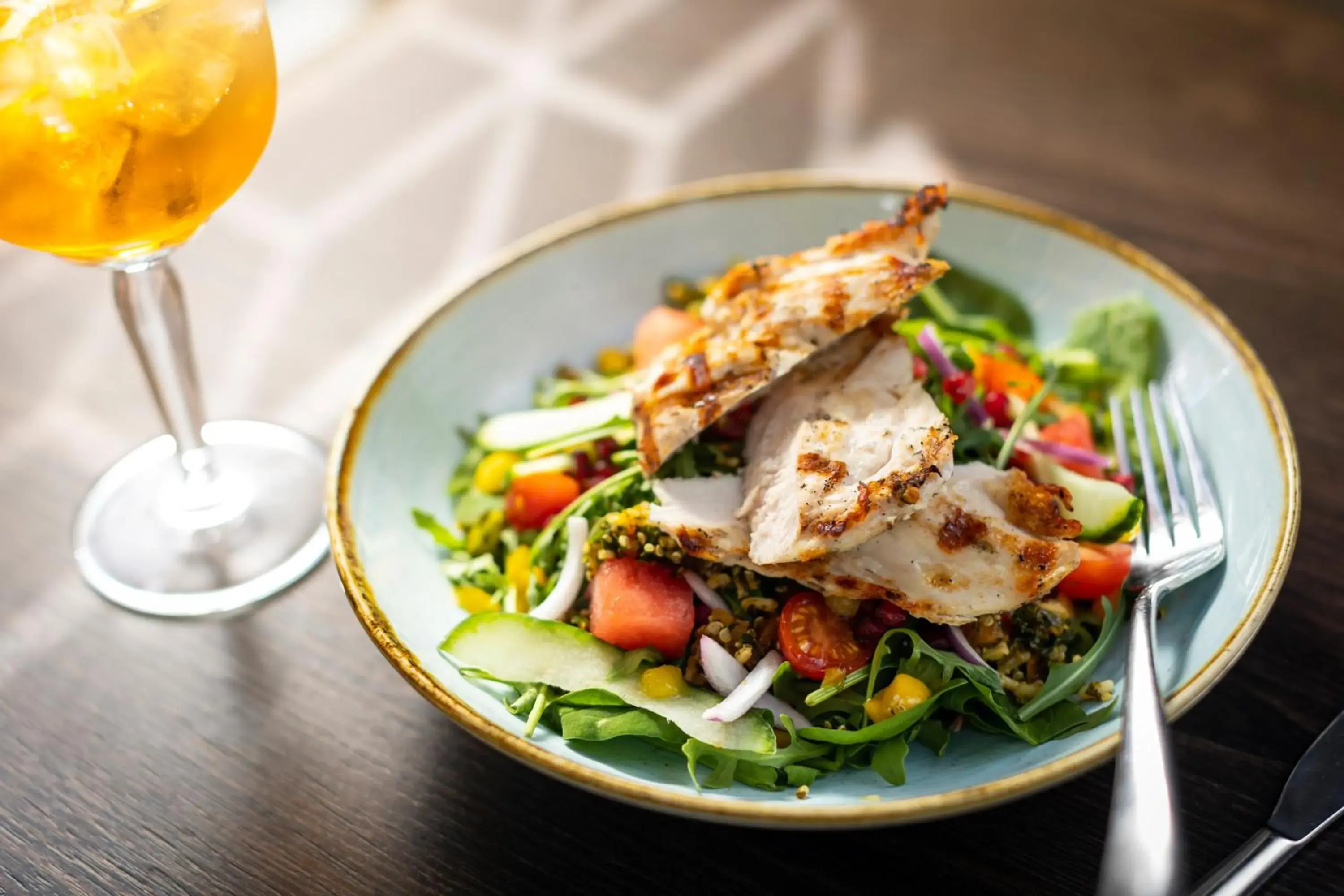 Restaurant/places to eat in Holiday Inn Farnborough by IHG Restaurant/places to eat in Holiday Inn Farnborough by IHG