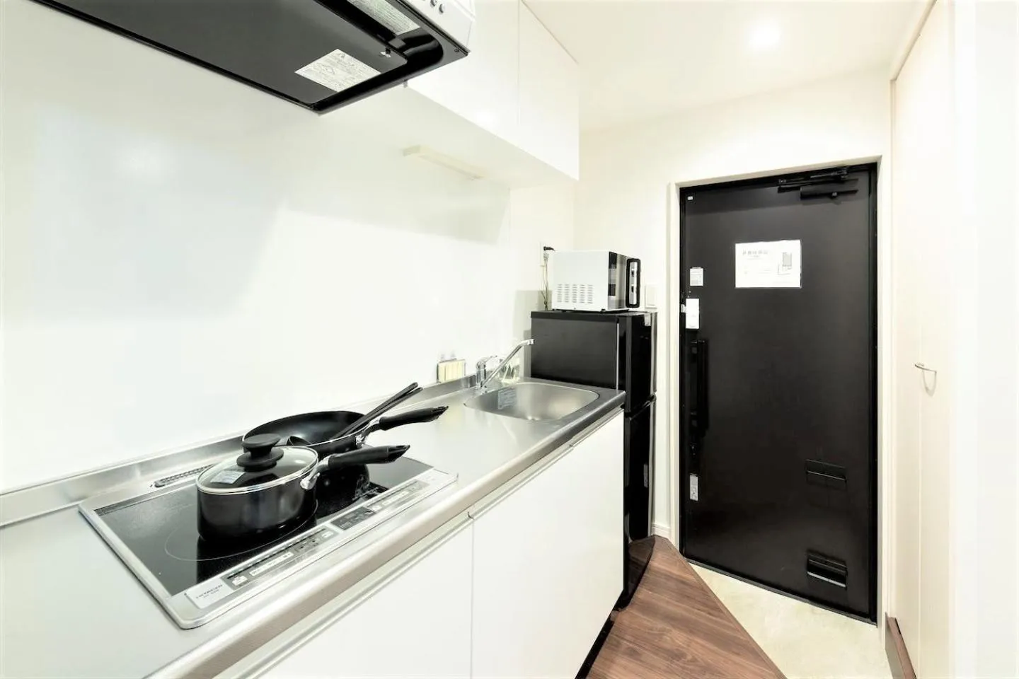 Kitchen or kitchenette in TRIP POD TAKASAGO A
