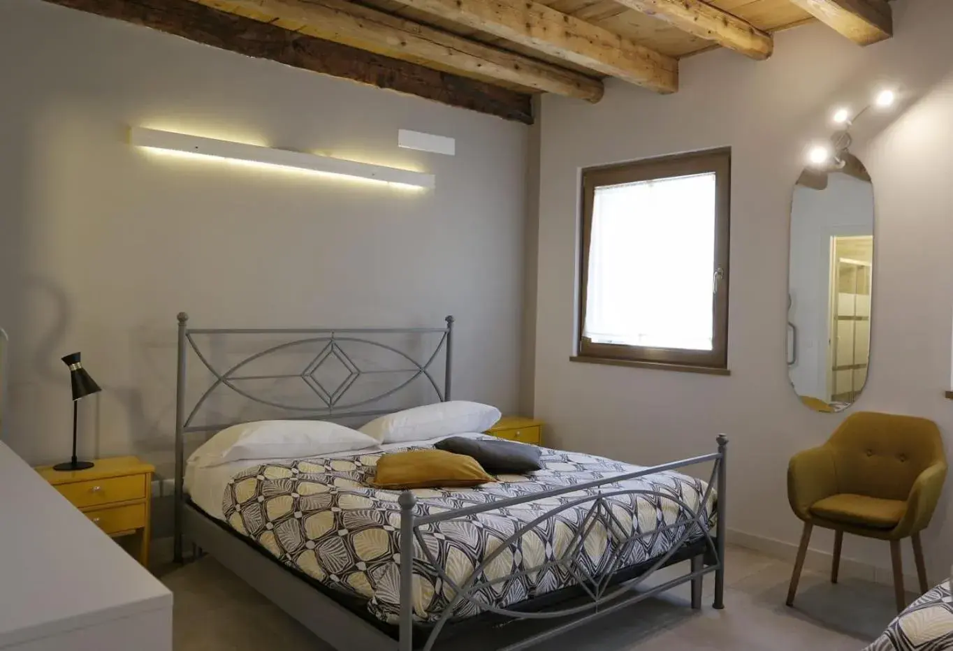Family Room with Private Bathroom - single occupancy in LA LOGGETTA - locazione turistica Family Room with Private Bathroom - single occupancy in LA LOGGETTA - locazione turistica