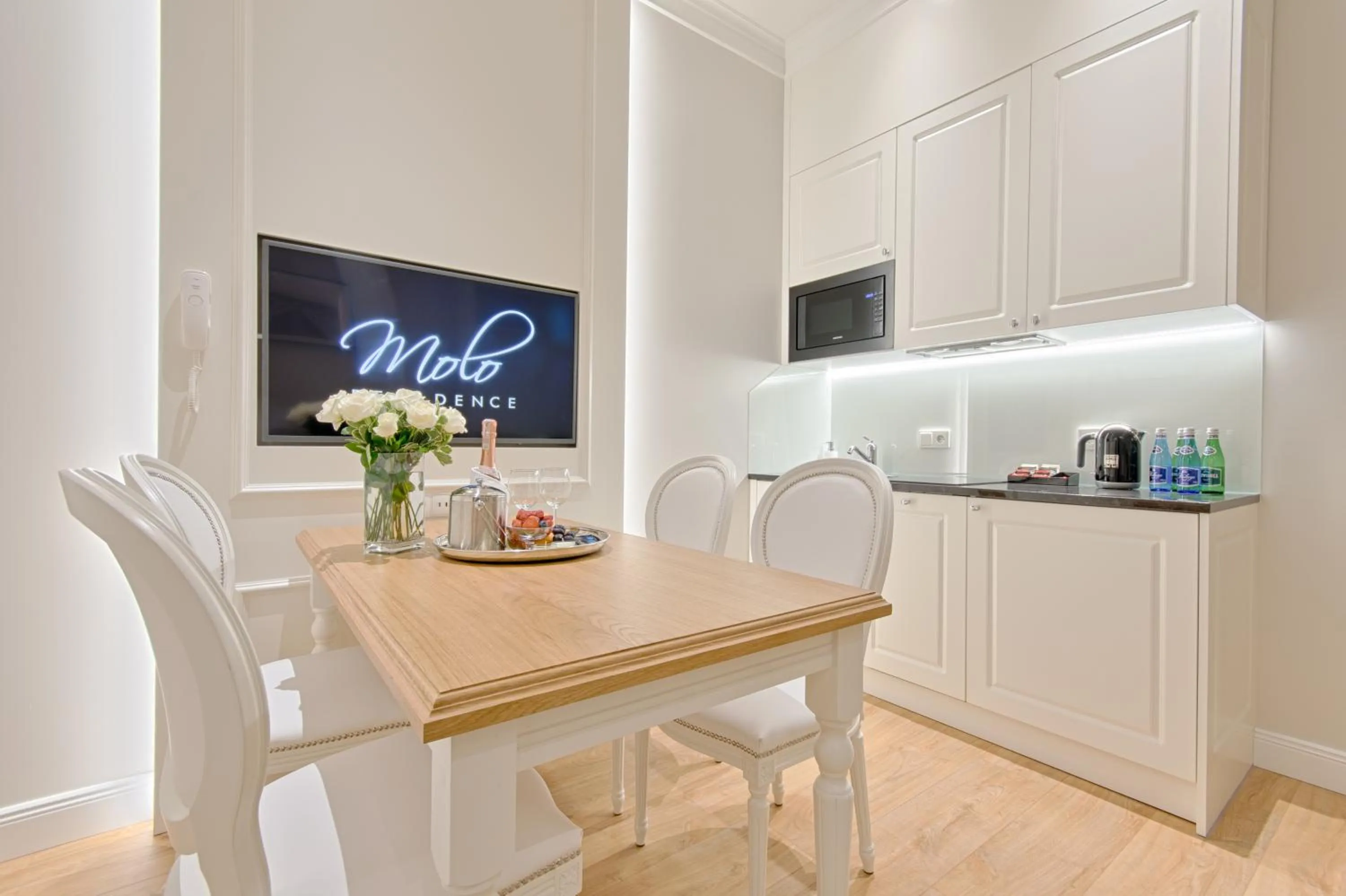 Coffee/tea facilities in Apartamenty Molo Residence