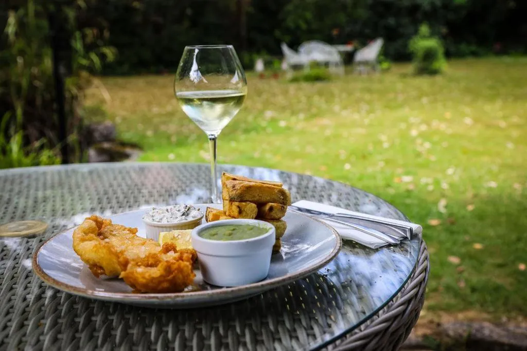 Garden in Angmering Manor Hotel