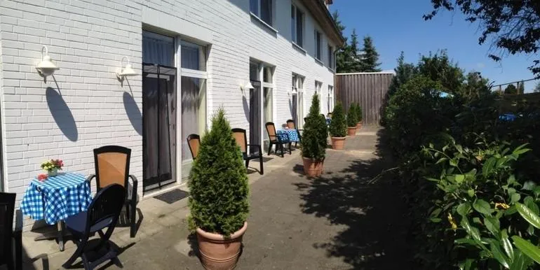 Facade/entrance in Hotel Kiebitz an der Ostsee