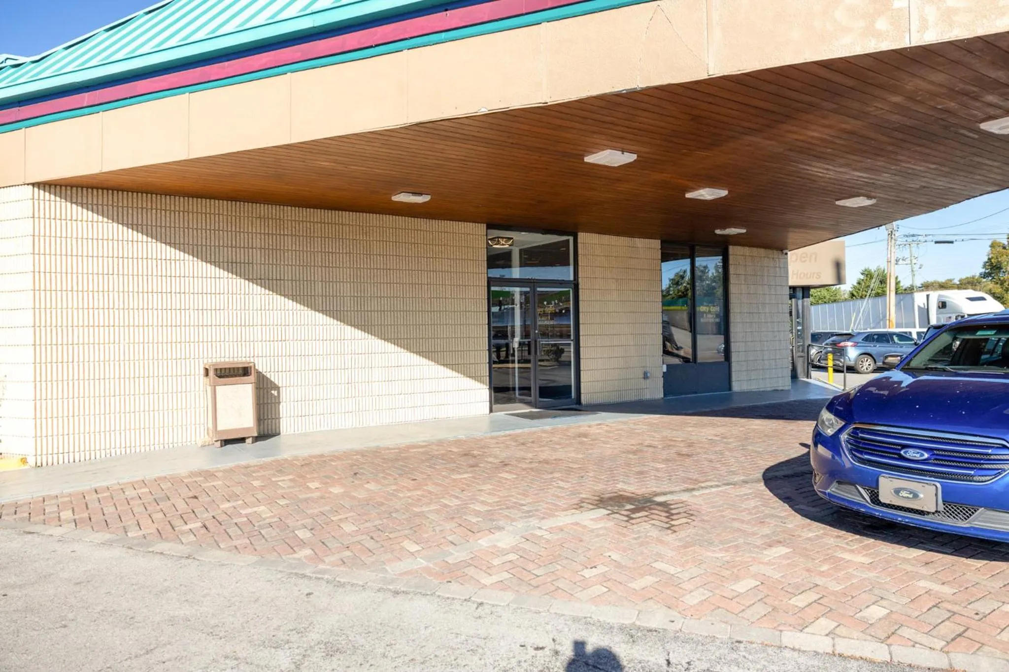 Property building in Chattanooga Heritage Inn