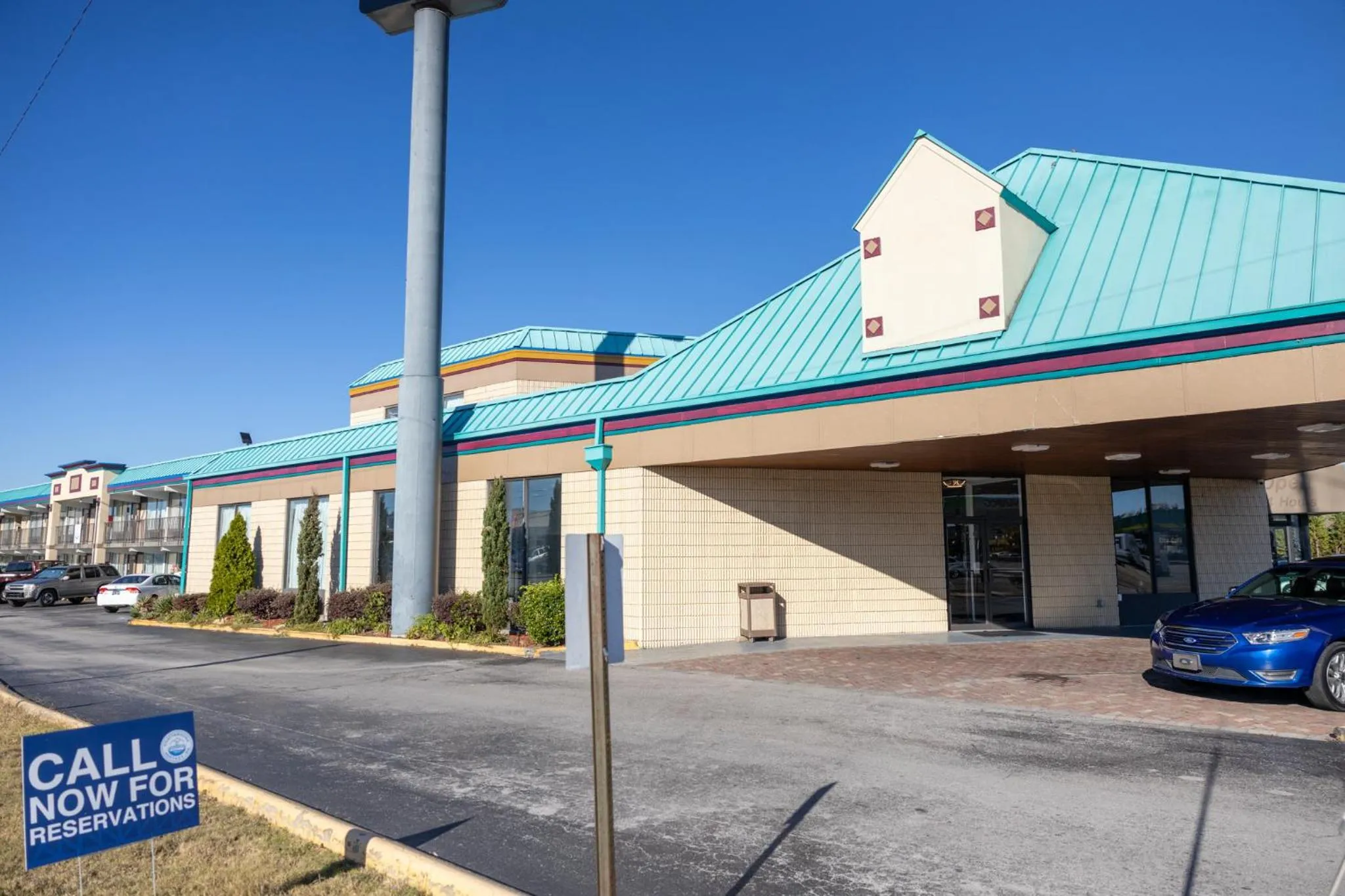 Property building in Chattanooga Heritage Inn