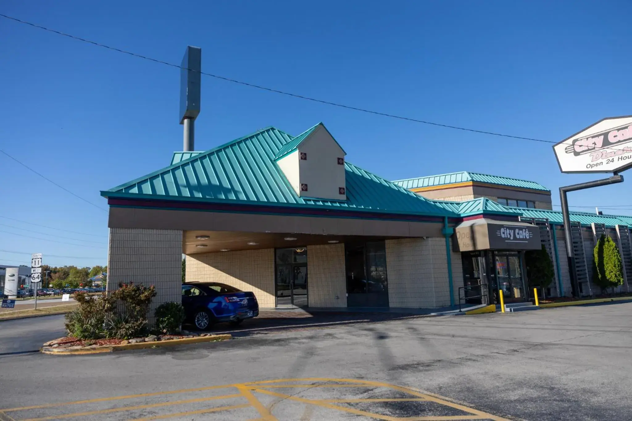 Property building in Chattanooga Heritage Inn Property building in Chattanooga Heritage Inn