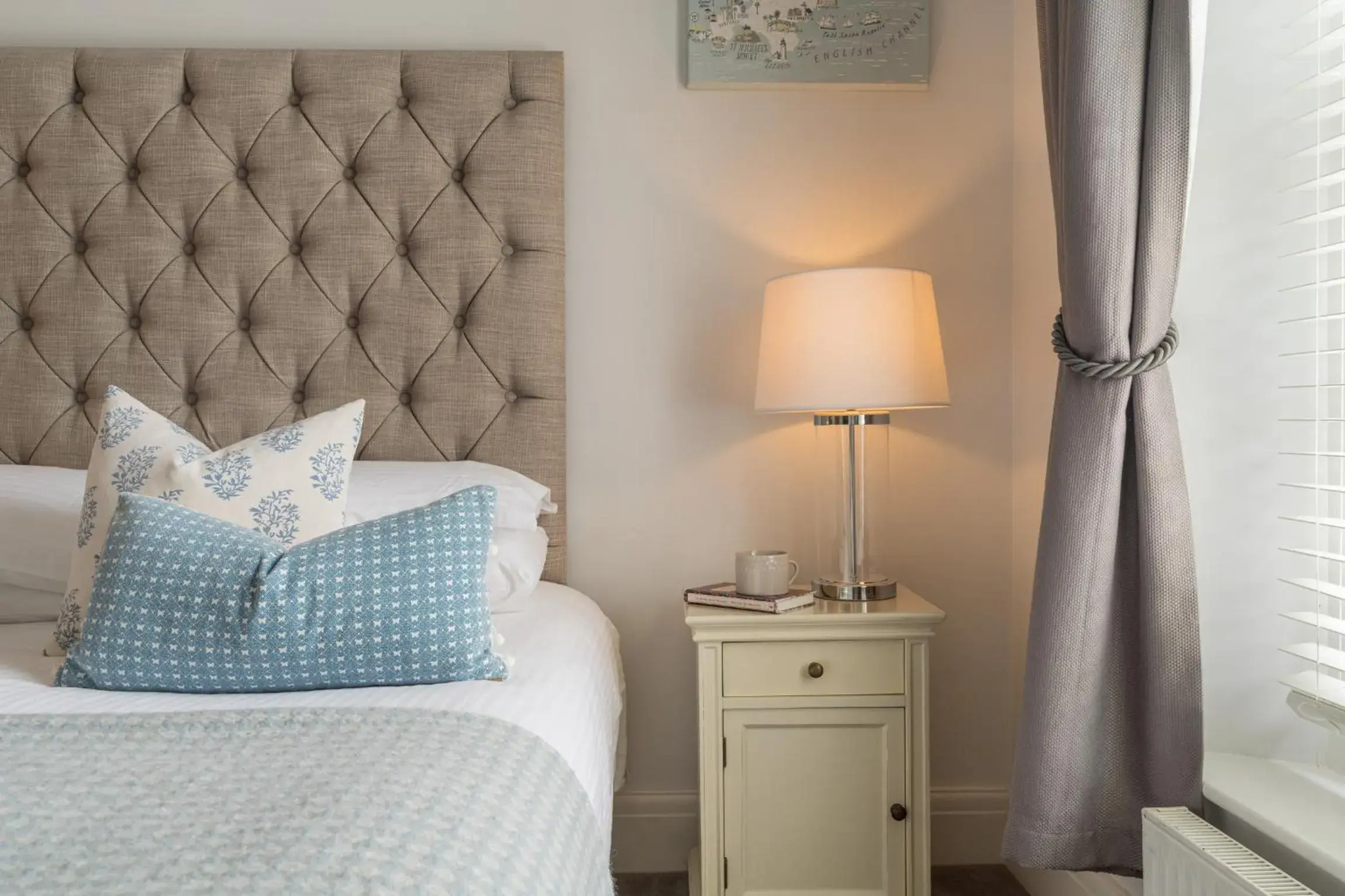 Bedroom, Bed in The Old Quay House Hotel Bedroom, Bed in The Old Quay House Hotel