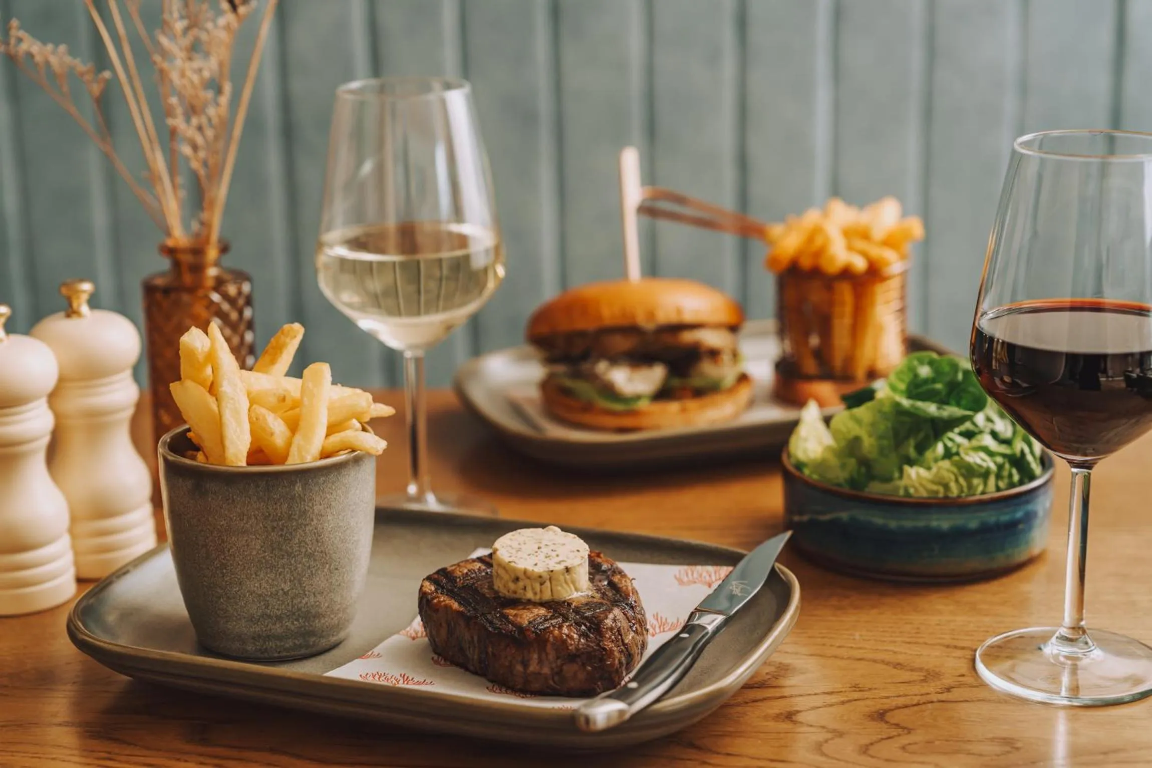 Restaurant/places to eat in The Old Quay House Hotel