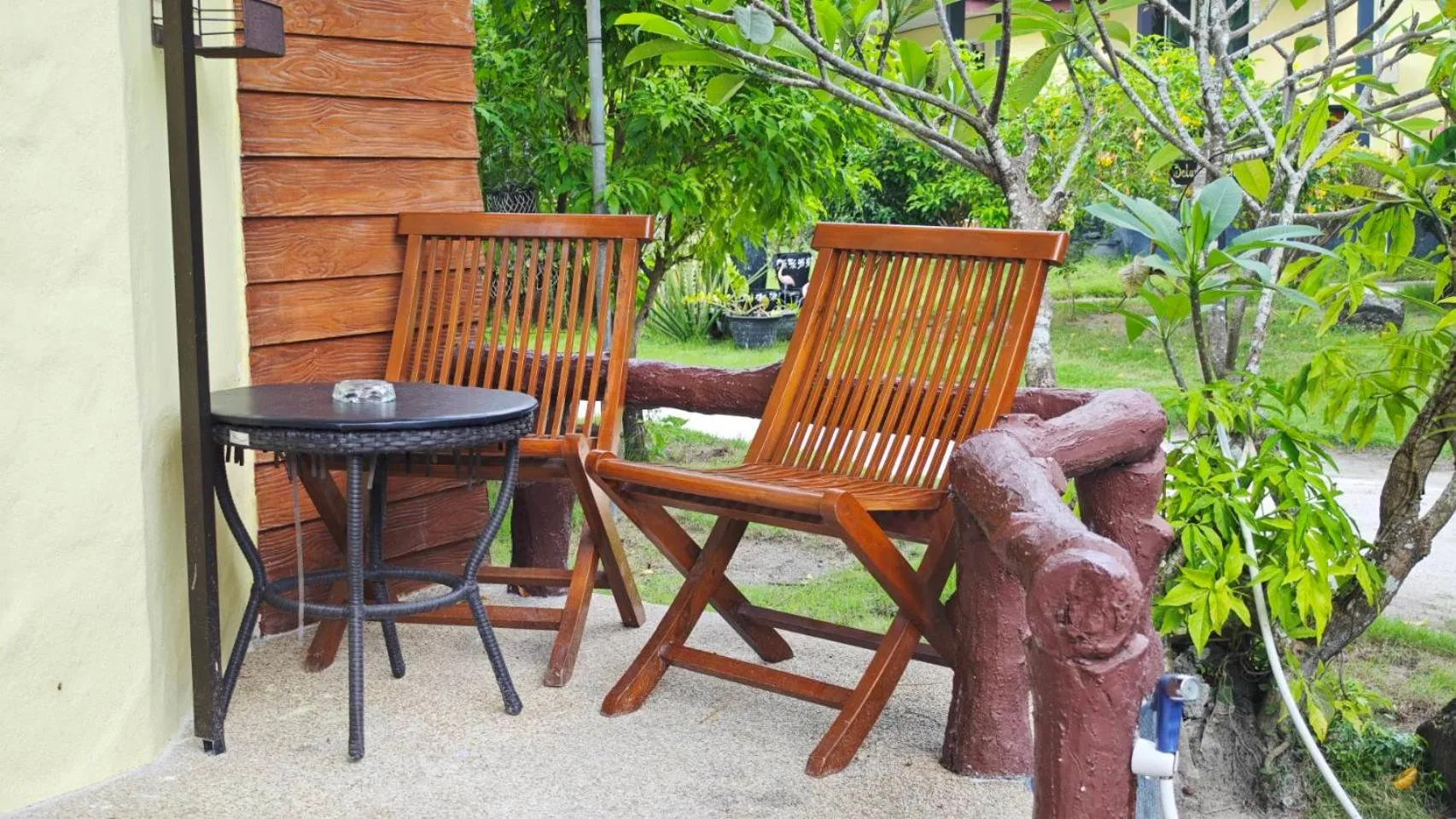 Dong Talay Lipe Beach Resort