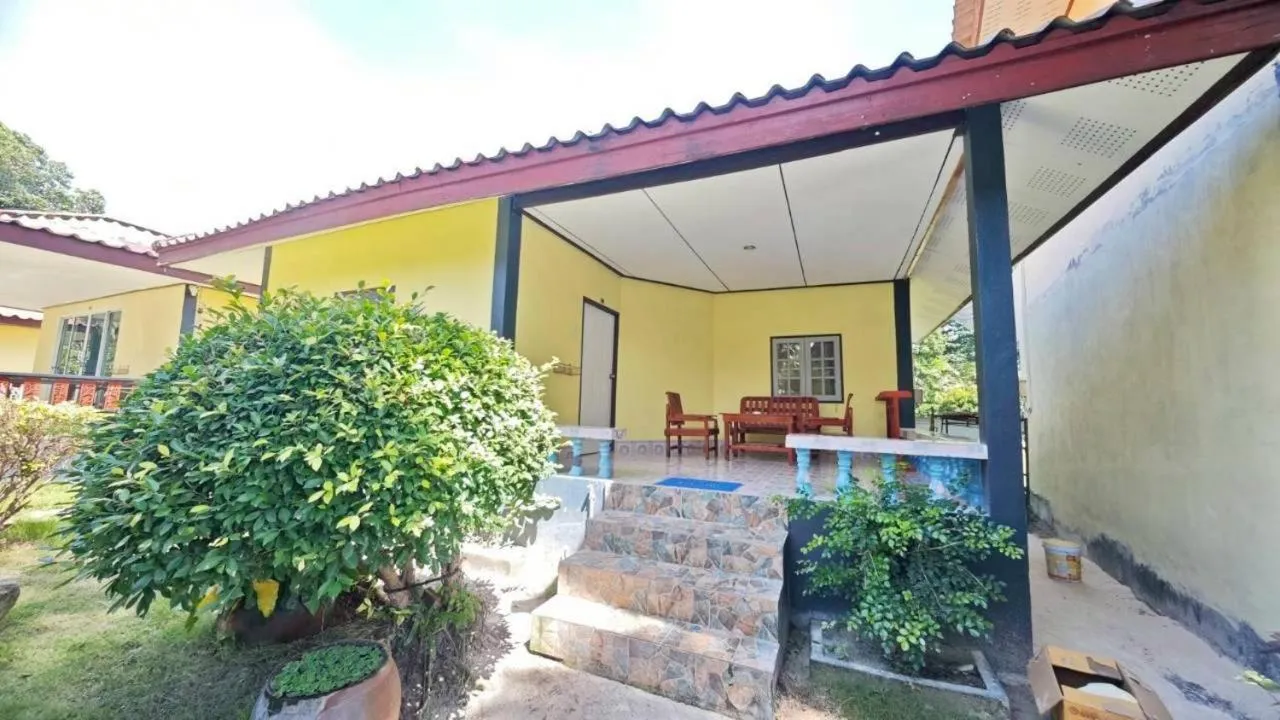 Dong Talay Lipe Beach Resort