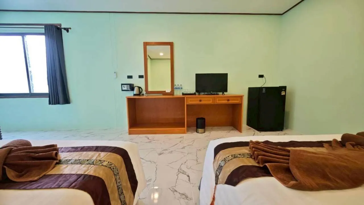 Bed in Dong Talay Lipe Beach Resort