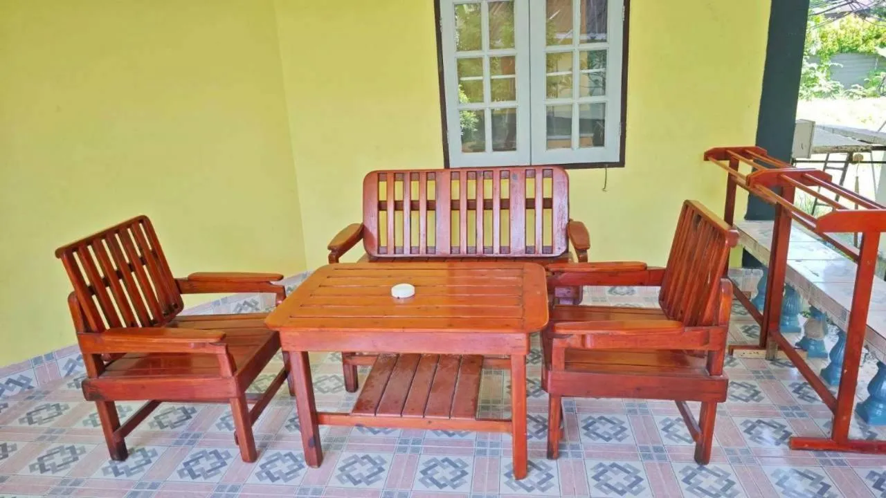 Dong Talay Lipe Beach Resort