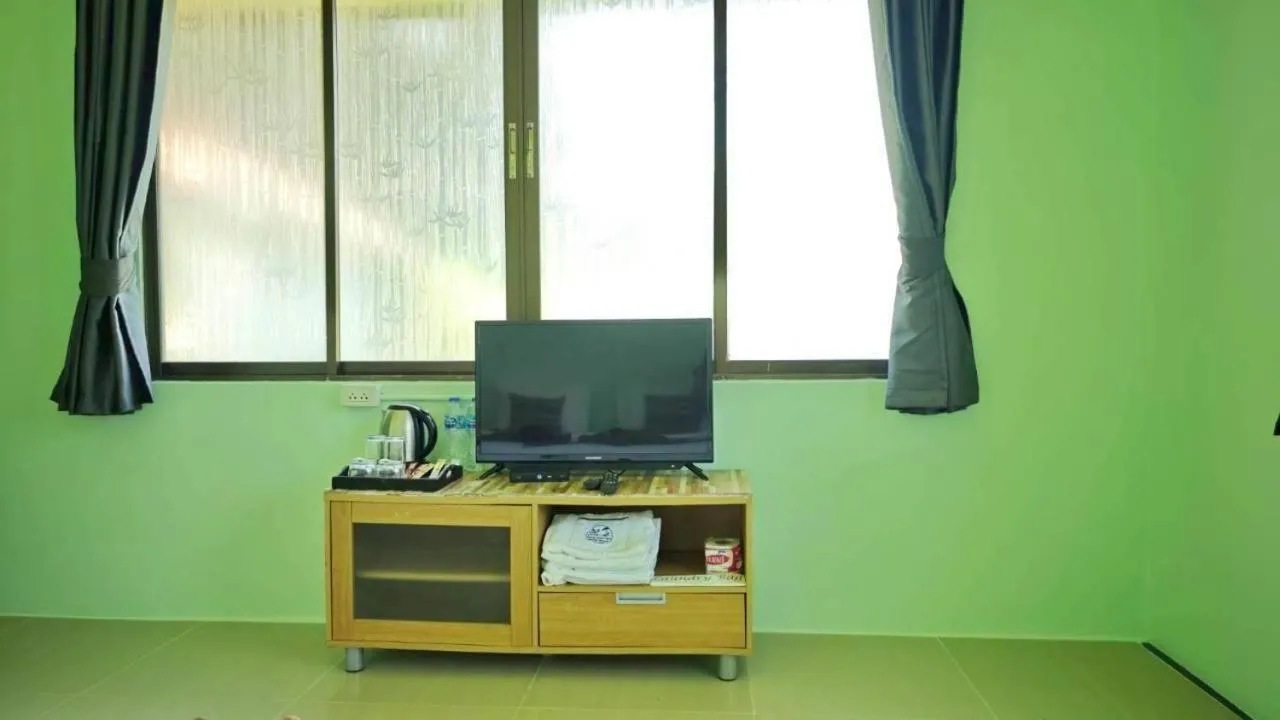 Dong Talay Lipe Beach Resort