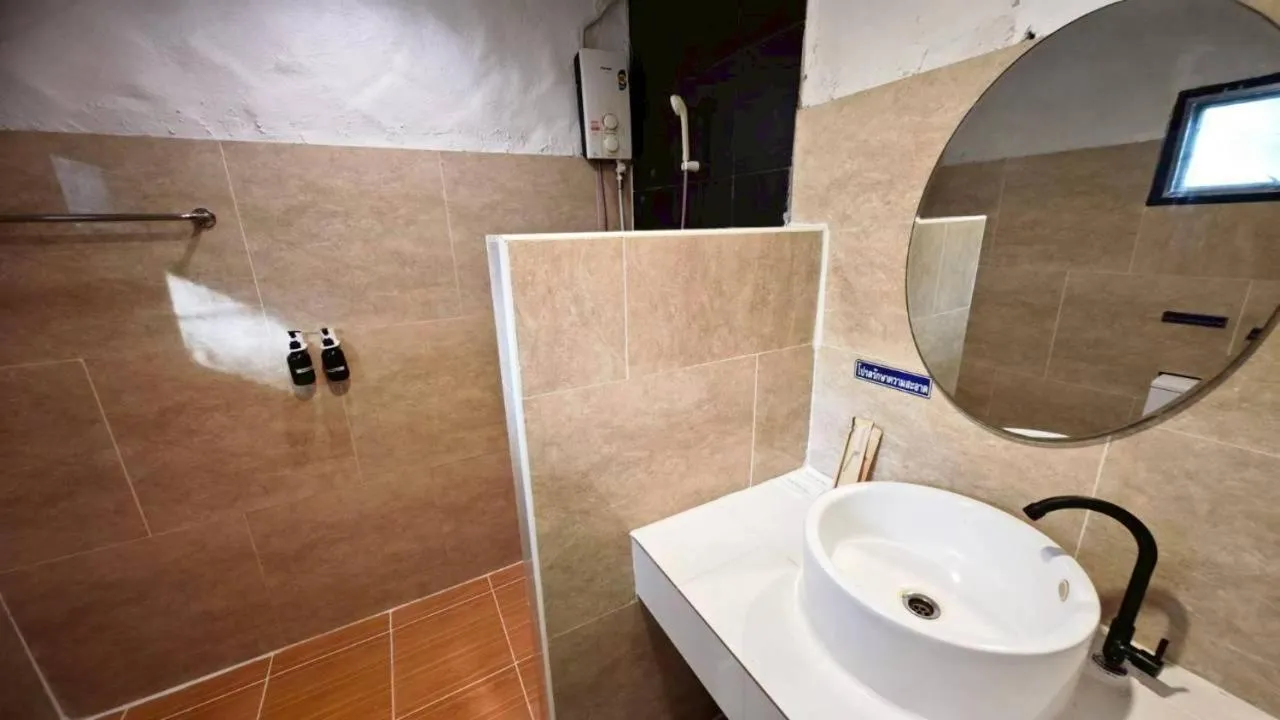 Dong Talay Lipe Beach Resort