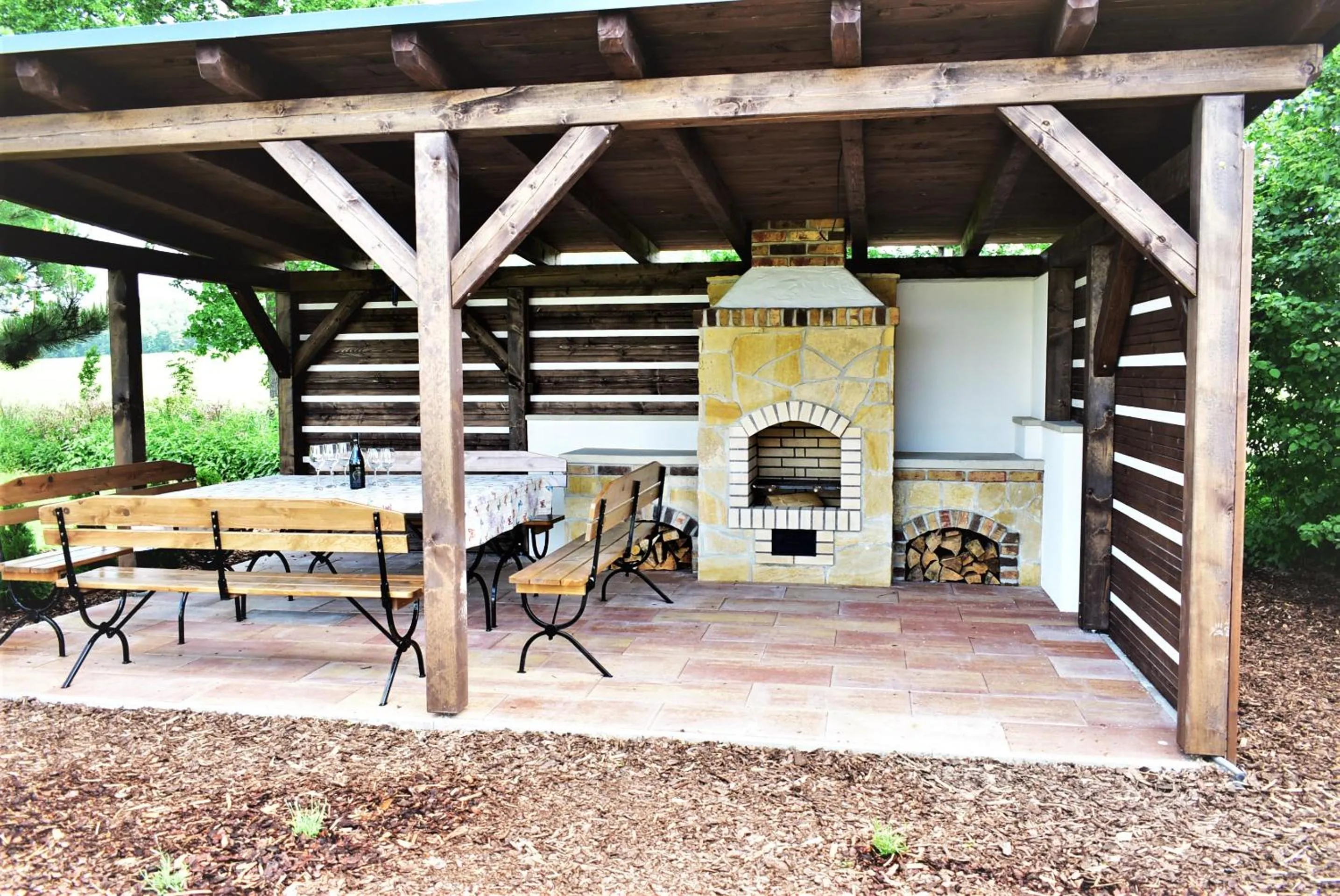 BBQ facilities in Villa Harta II MAGDA