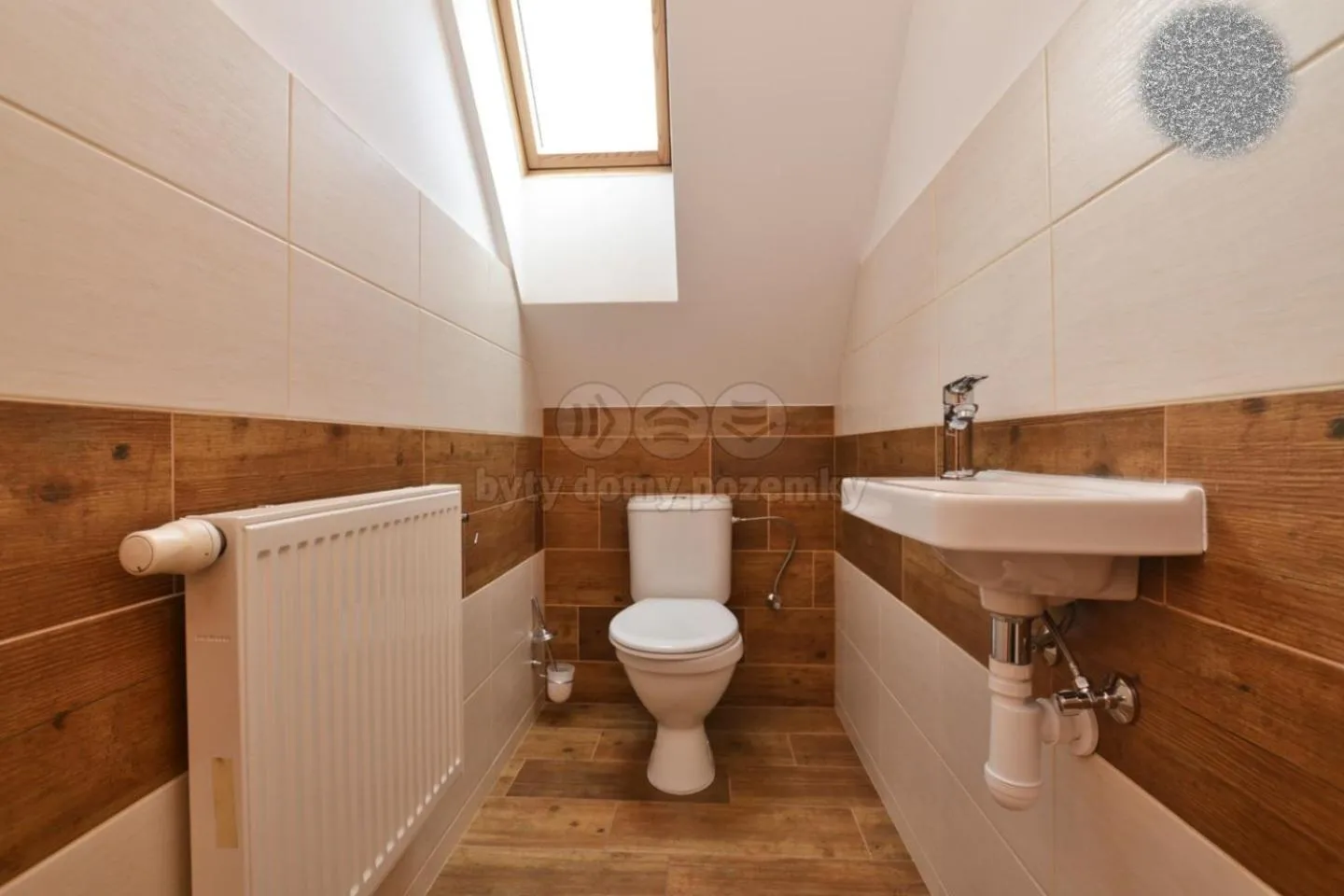 Toilet in Villa Harta II MAGDA