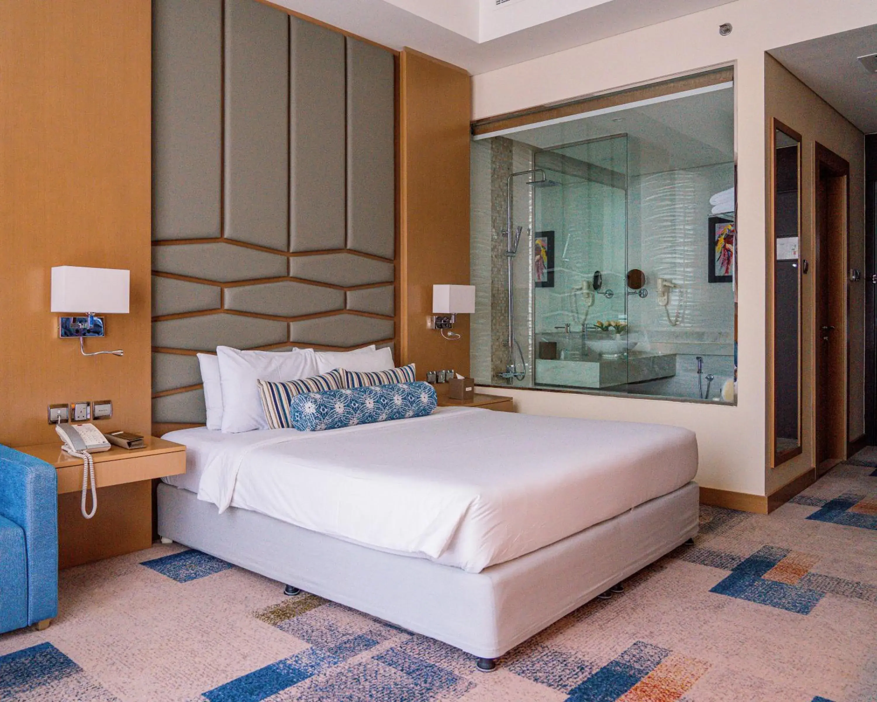 Bed in Canal Central Hotel Business Bay Bed in Canal Central Hotel Business Bay