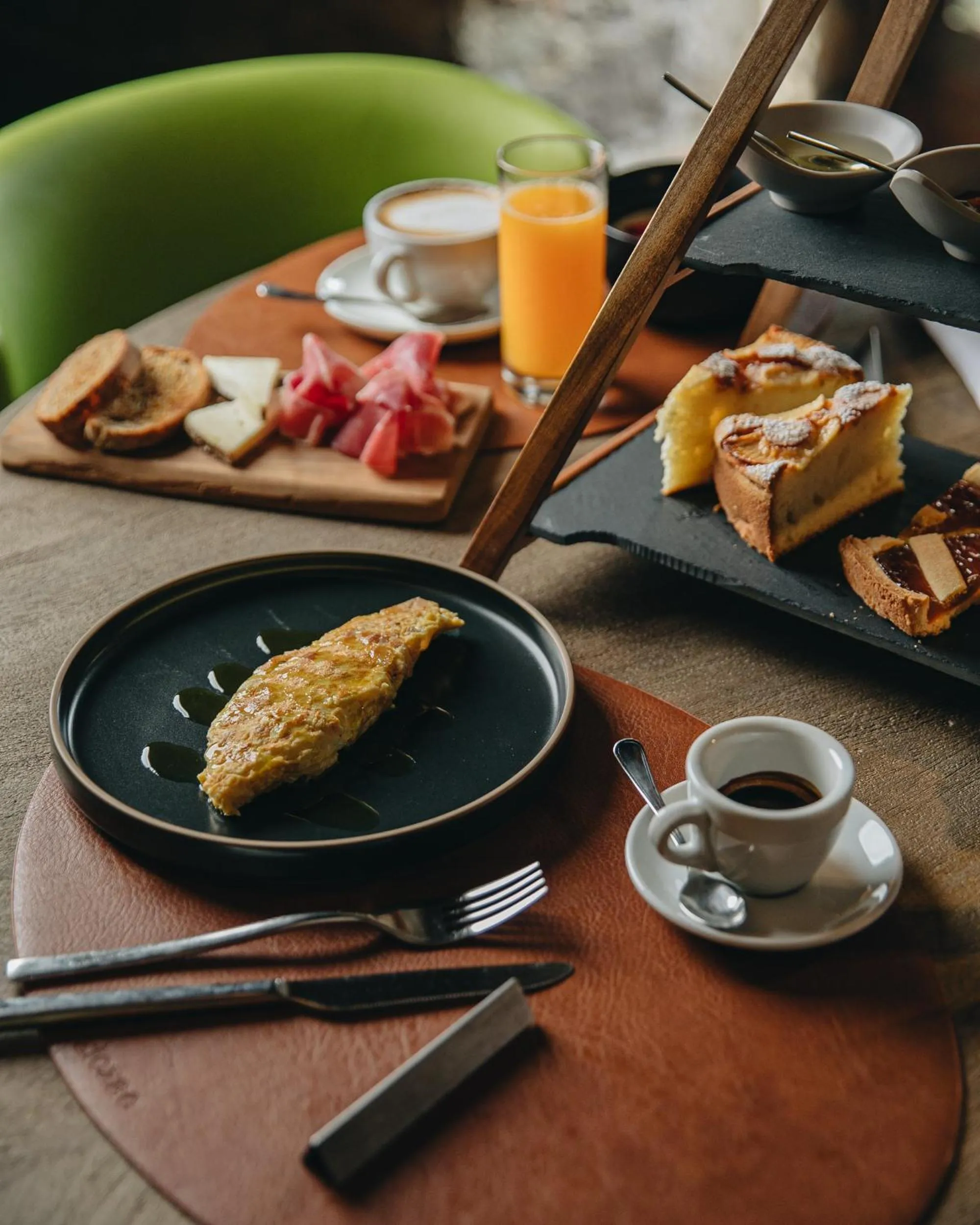Breakfast in Castello di Limatola