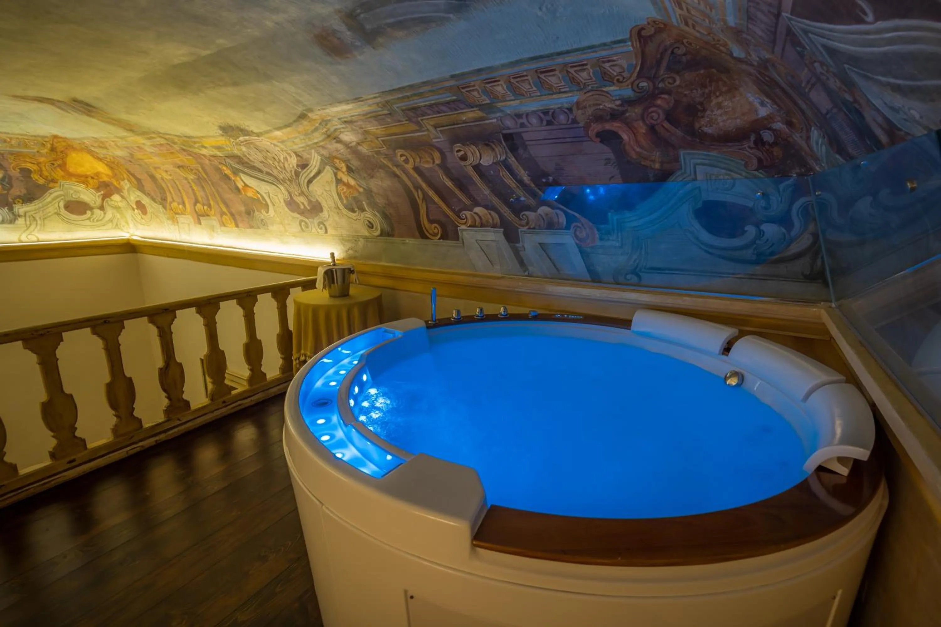 Hot Tub in Castello di Limatola