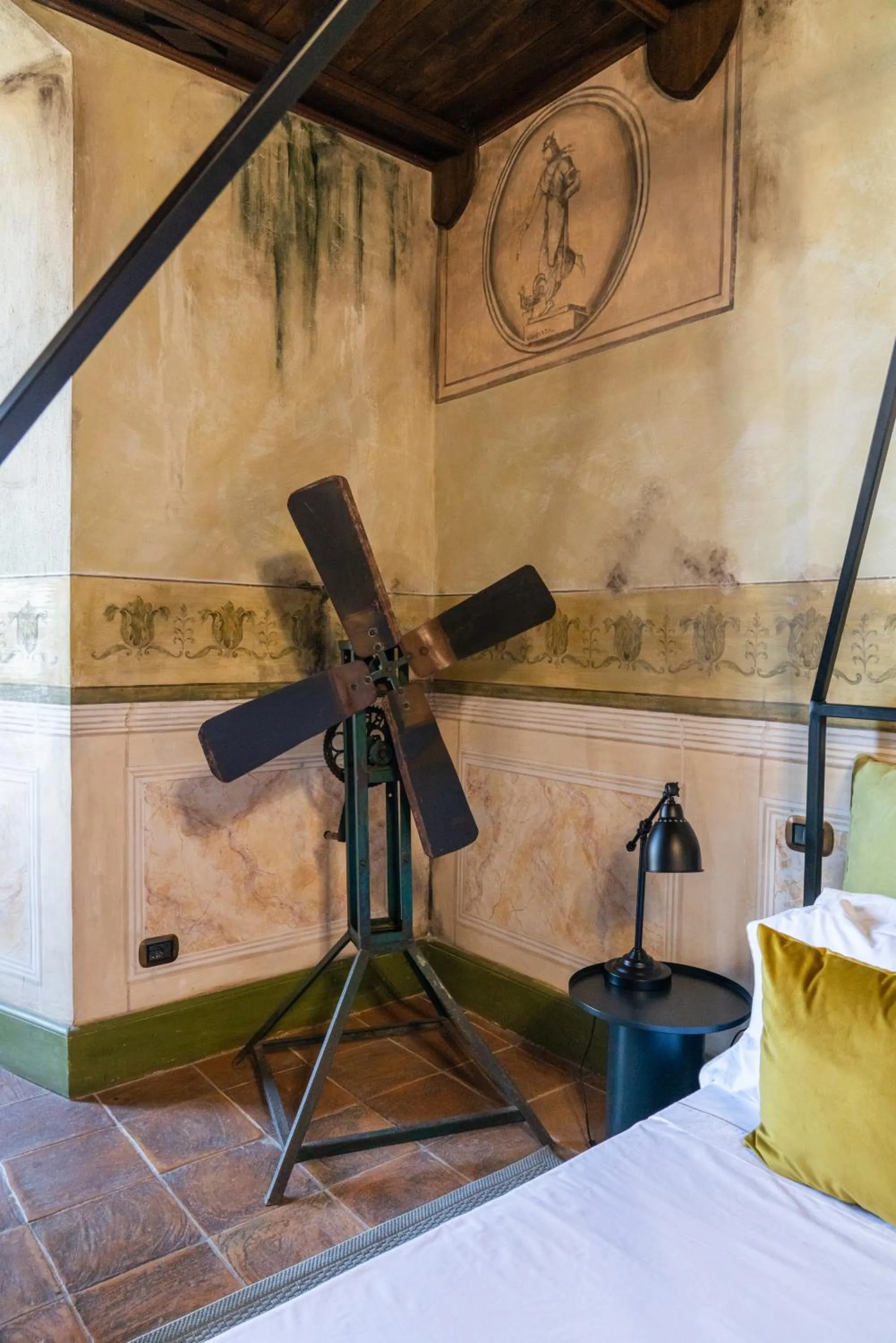 Decorative detail in Castello di Limatola