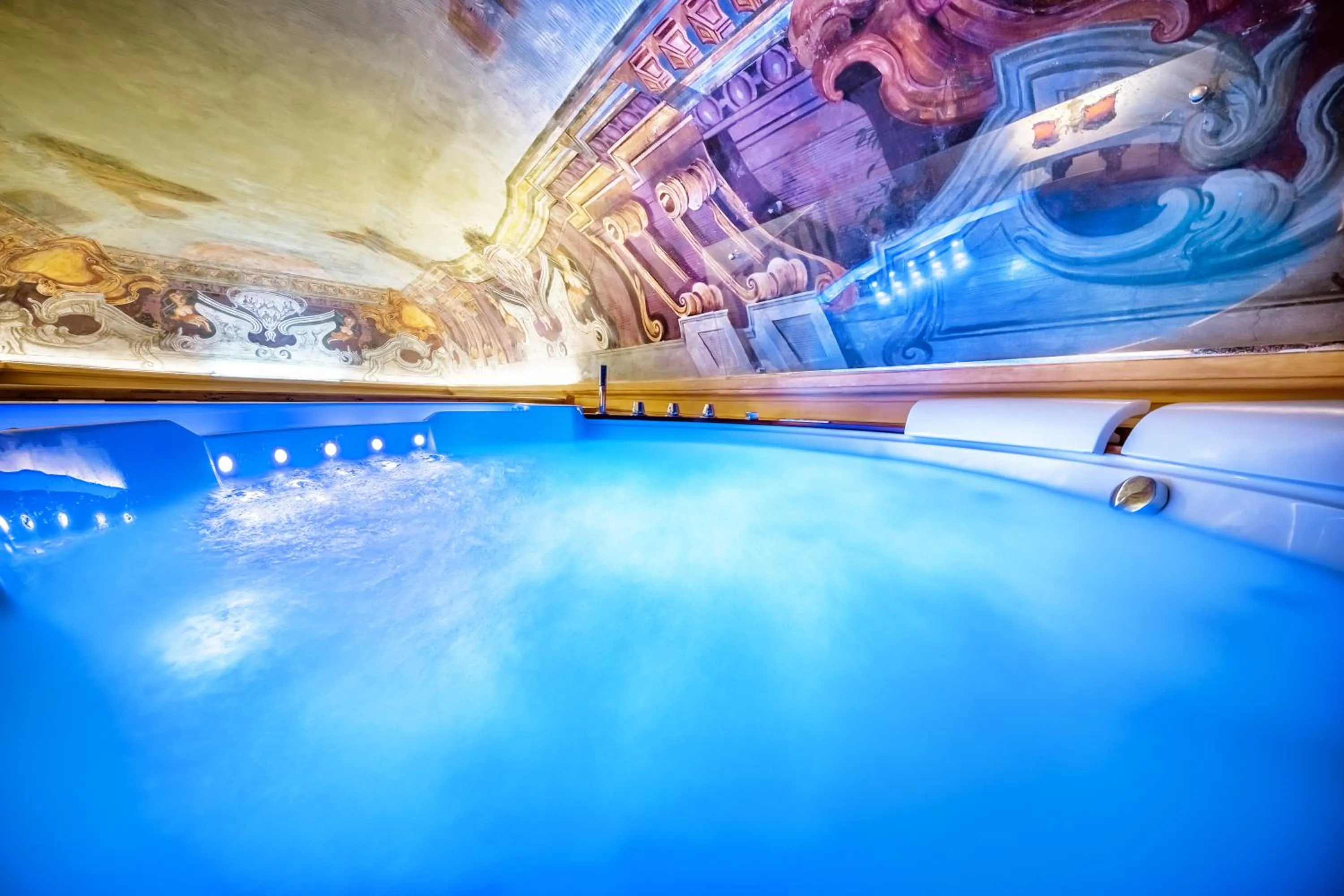 Hot Tub in Castello di Limatola