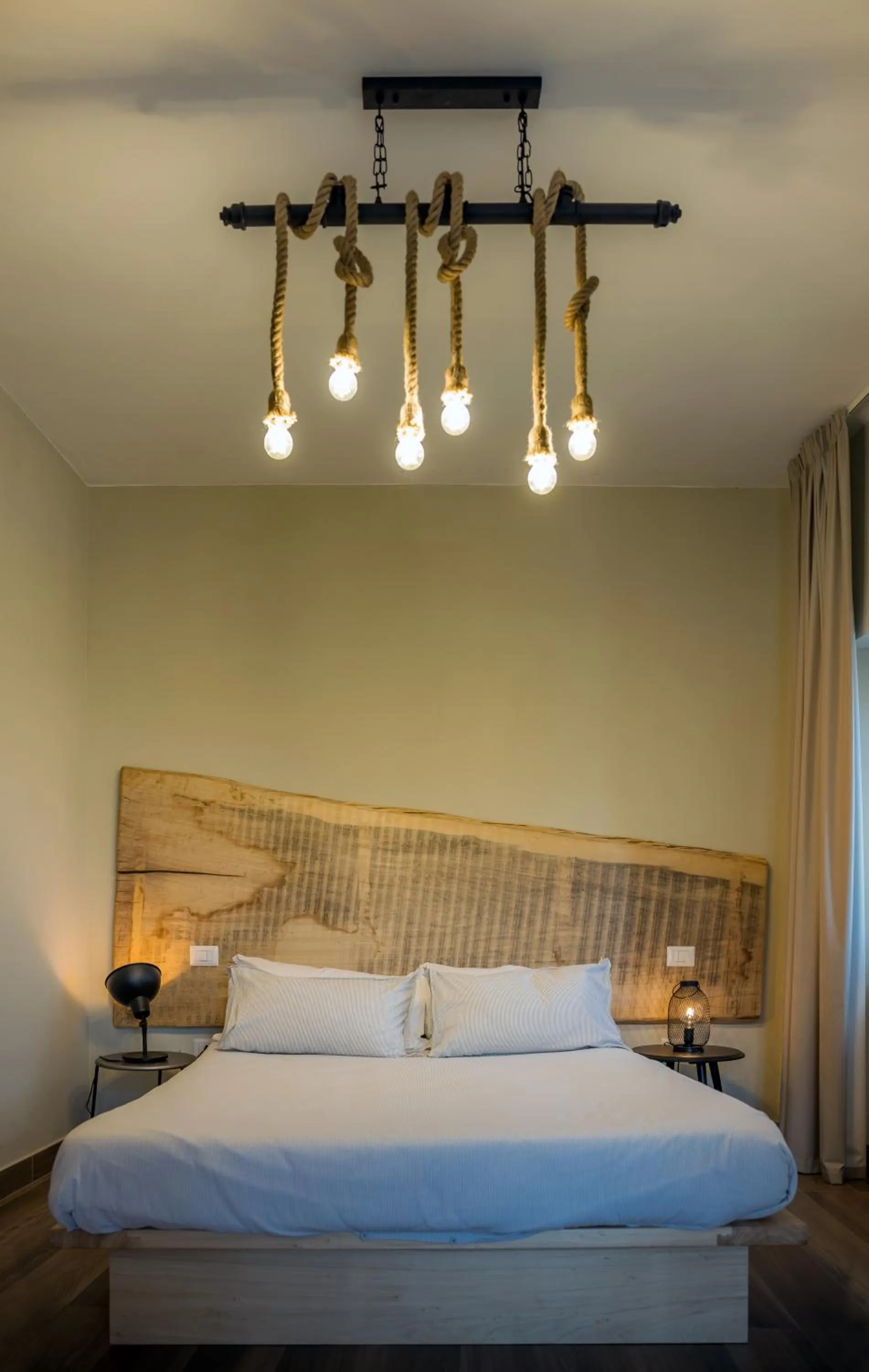 Bed in Castello di Limatola