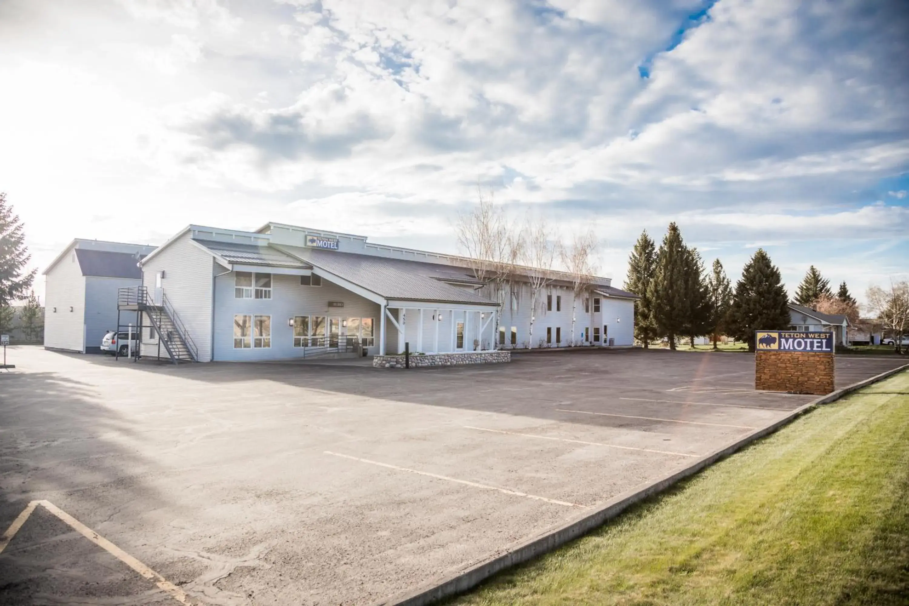 Property building in Teton West Motel Property building in Teton West Motel