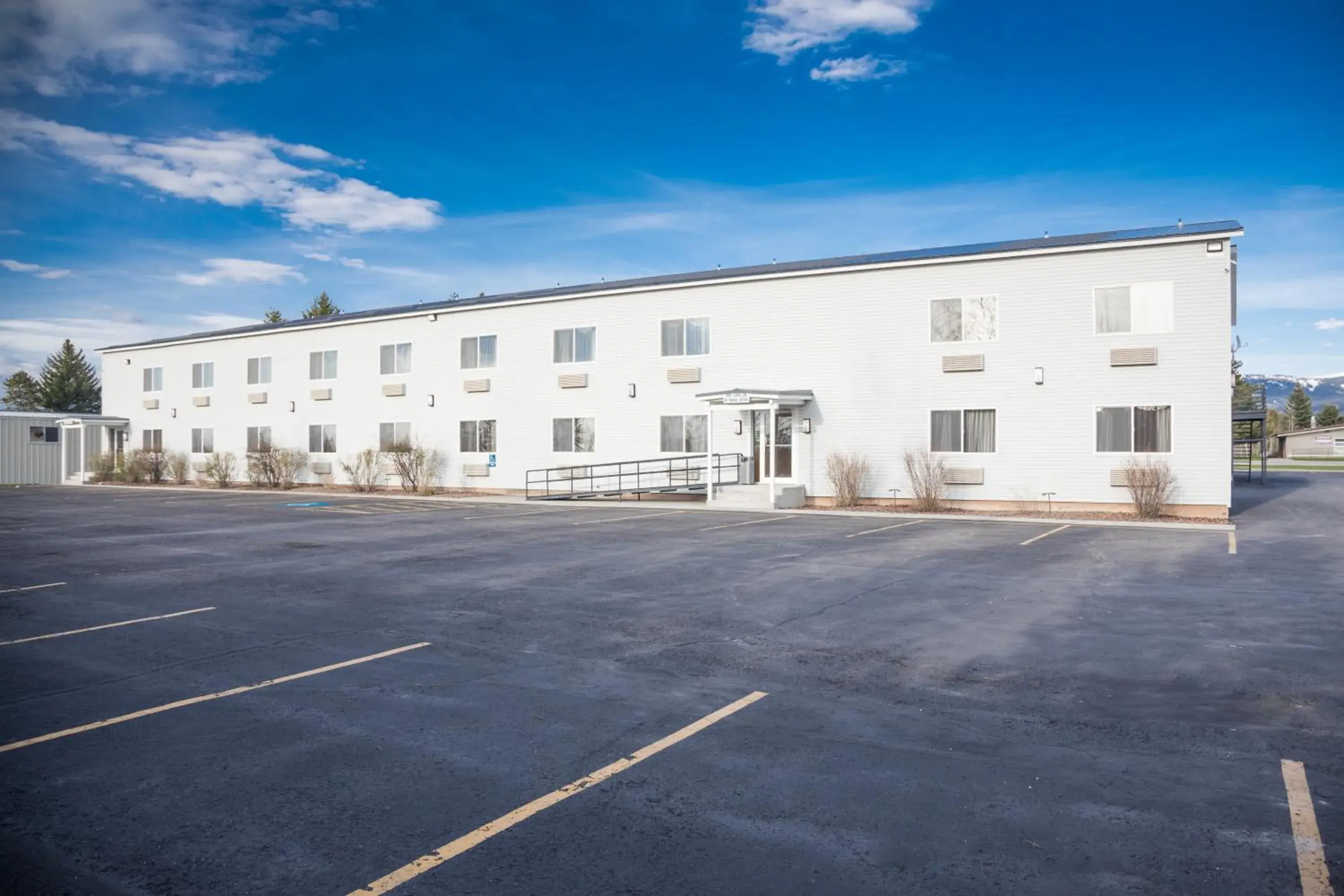 Property building in Teton West Motel Property building in Teton West Motel