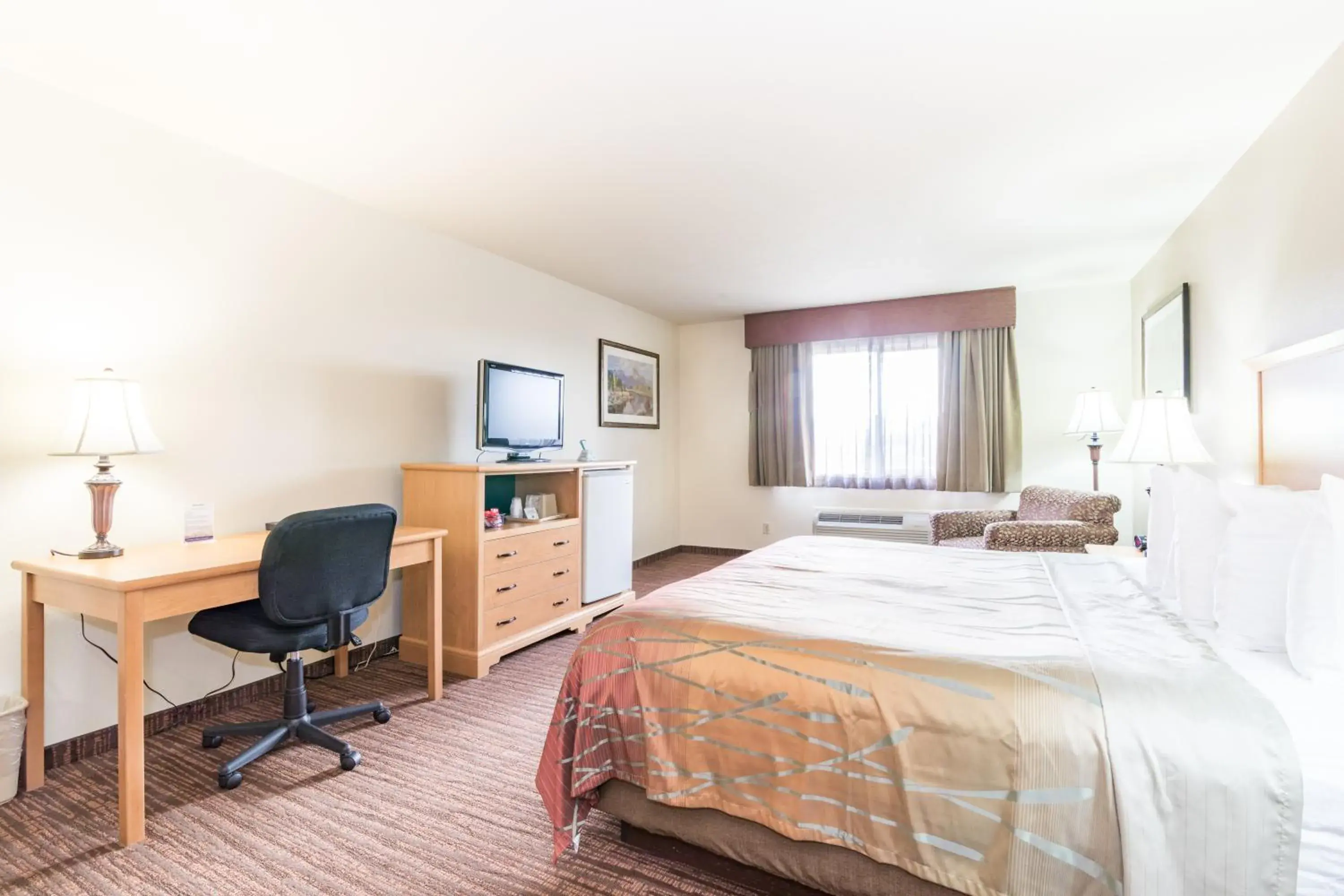 Bed in Teton West Motel Bed in Teton West Motel