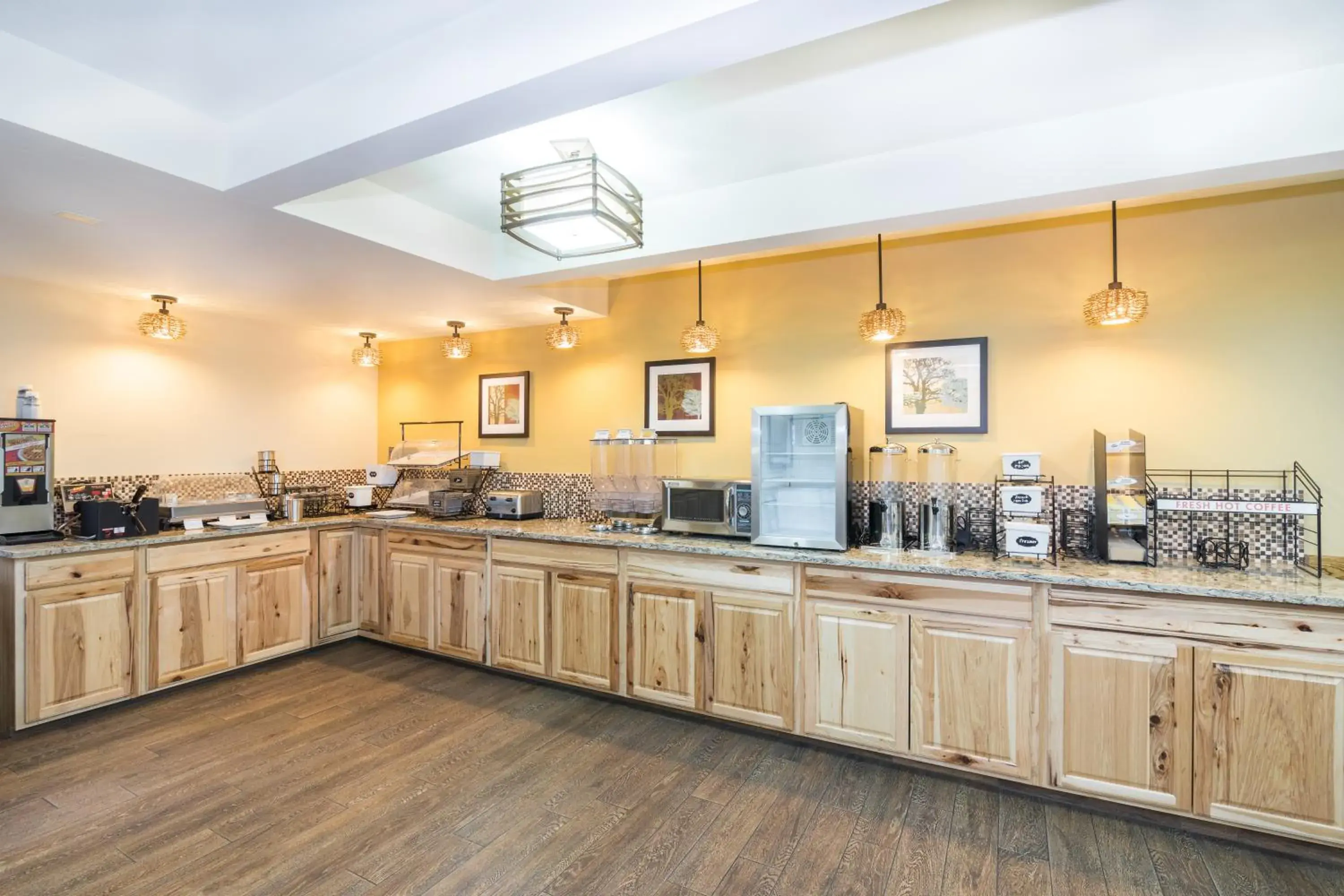 Breakfast in Teton West Motel Breakfast in Teton West Motel