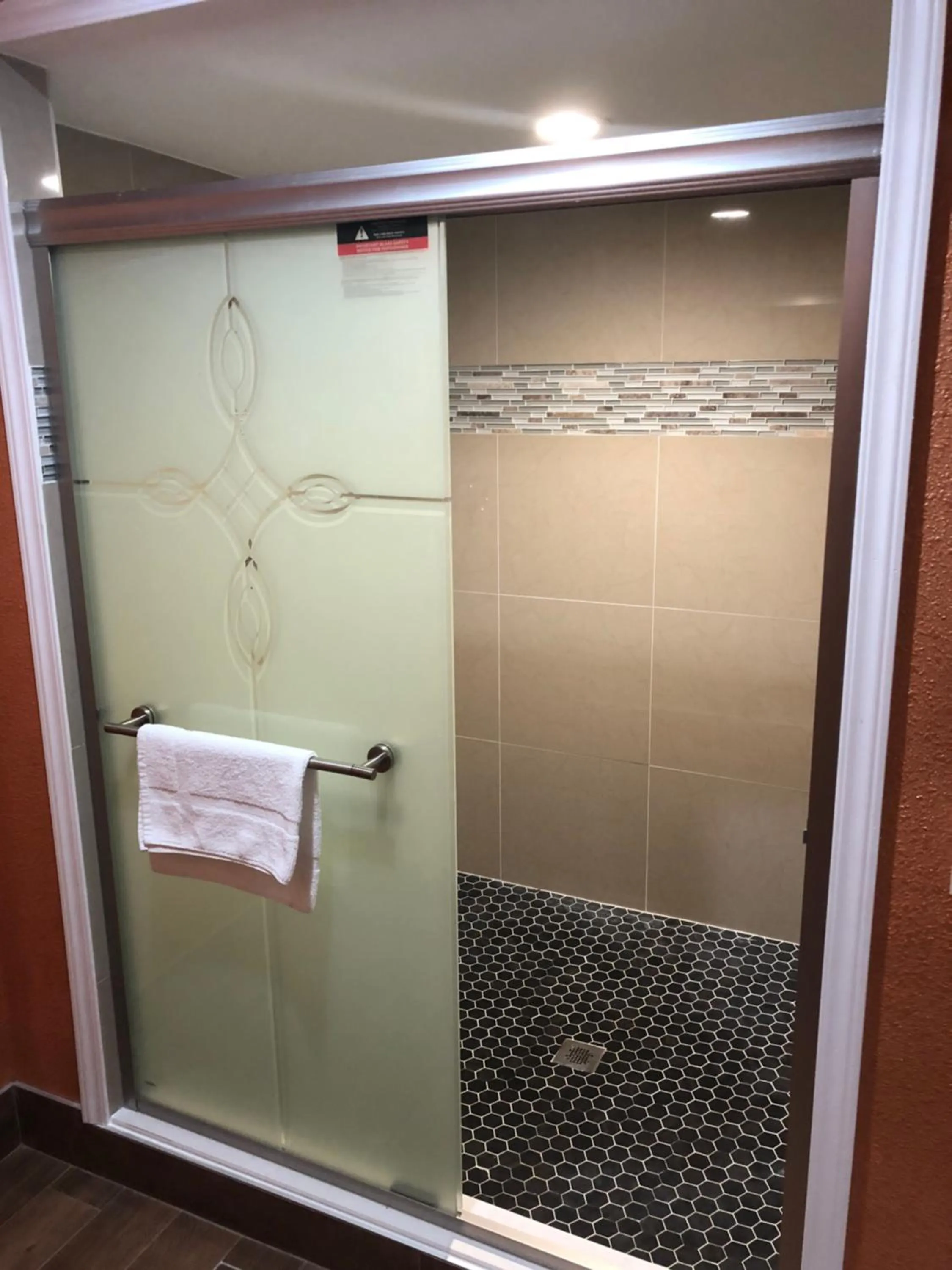 Inn of the Dove Cherry Hill - Philadelphia