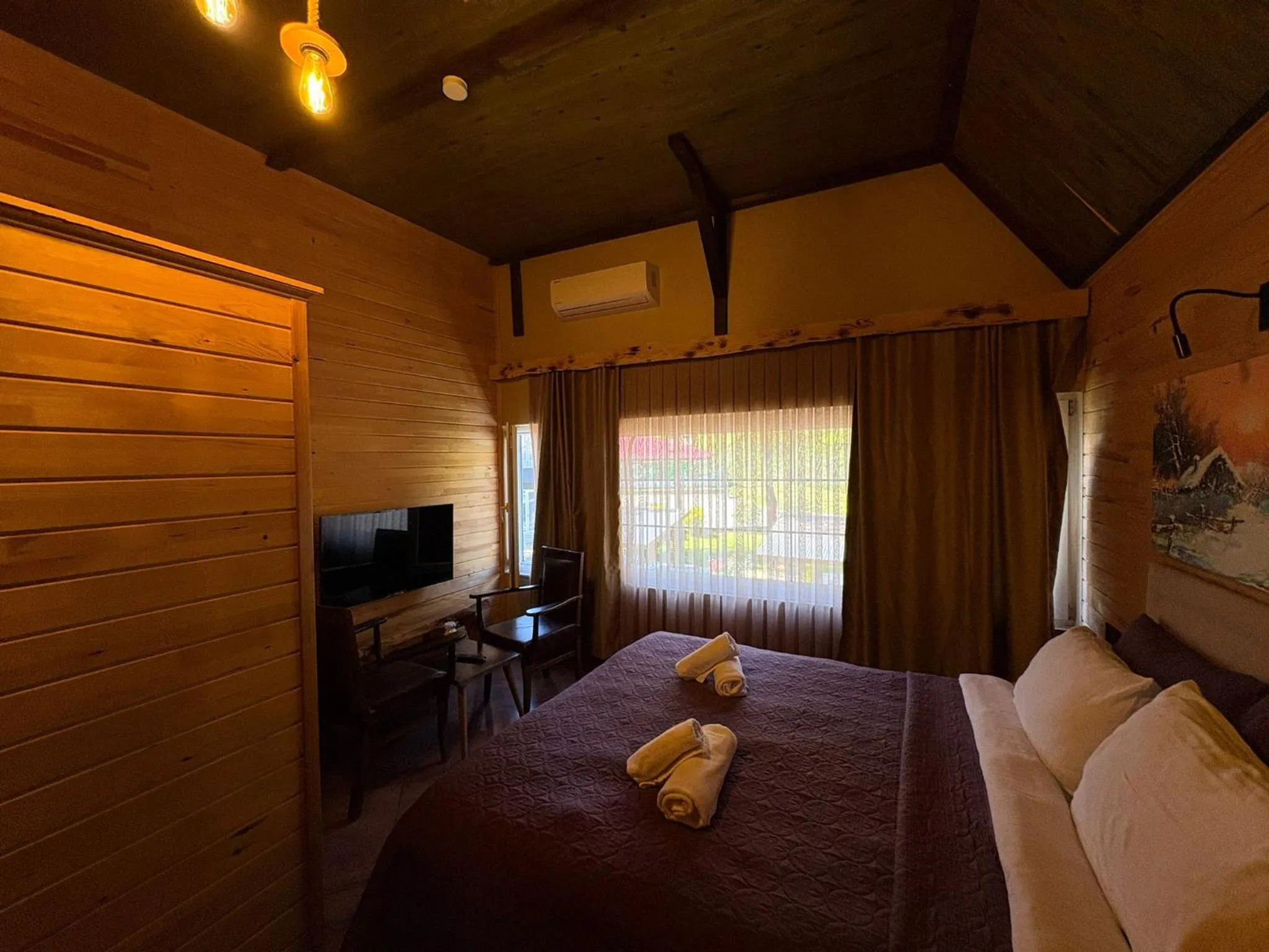 Photo of the whole room, Bed in pınar kır evi