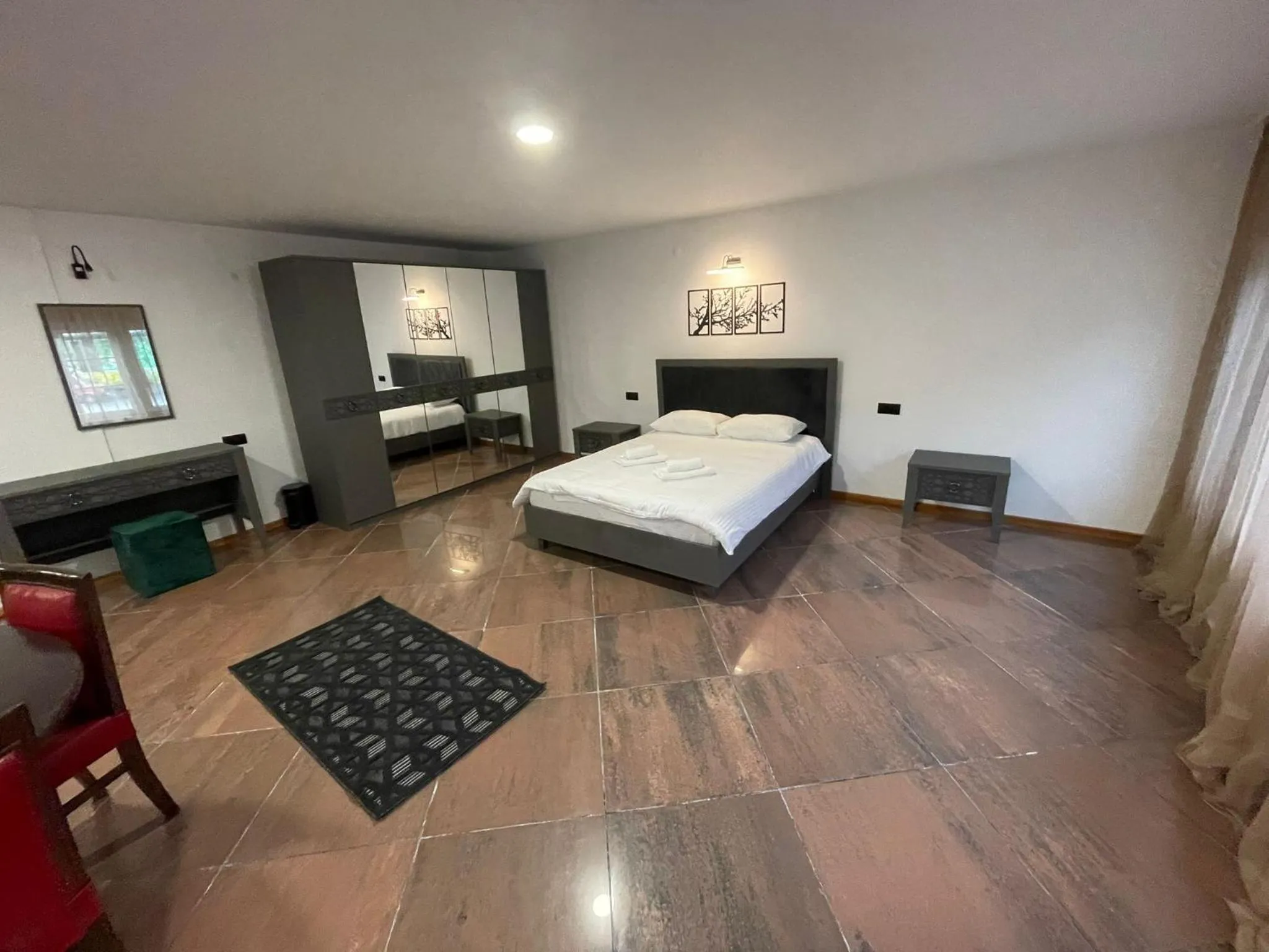 Photo of the whole room, Bed in pınar kır evi