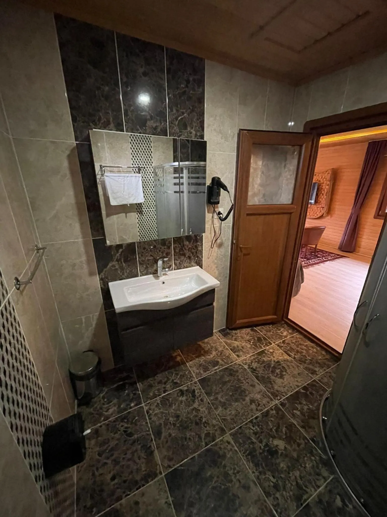 Bathroom, Bed in pınar kır evi