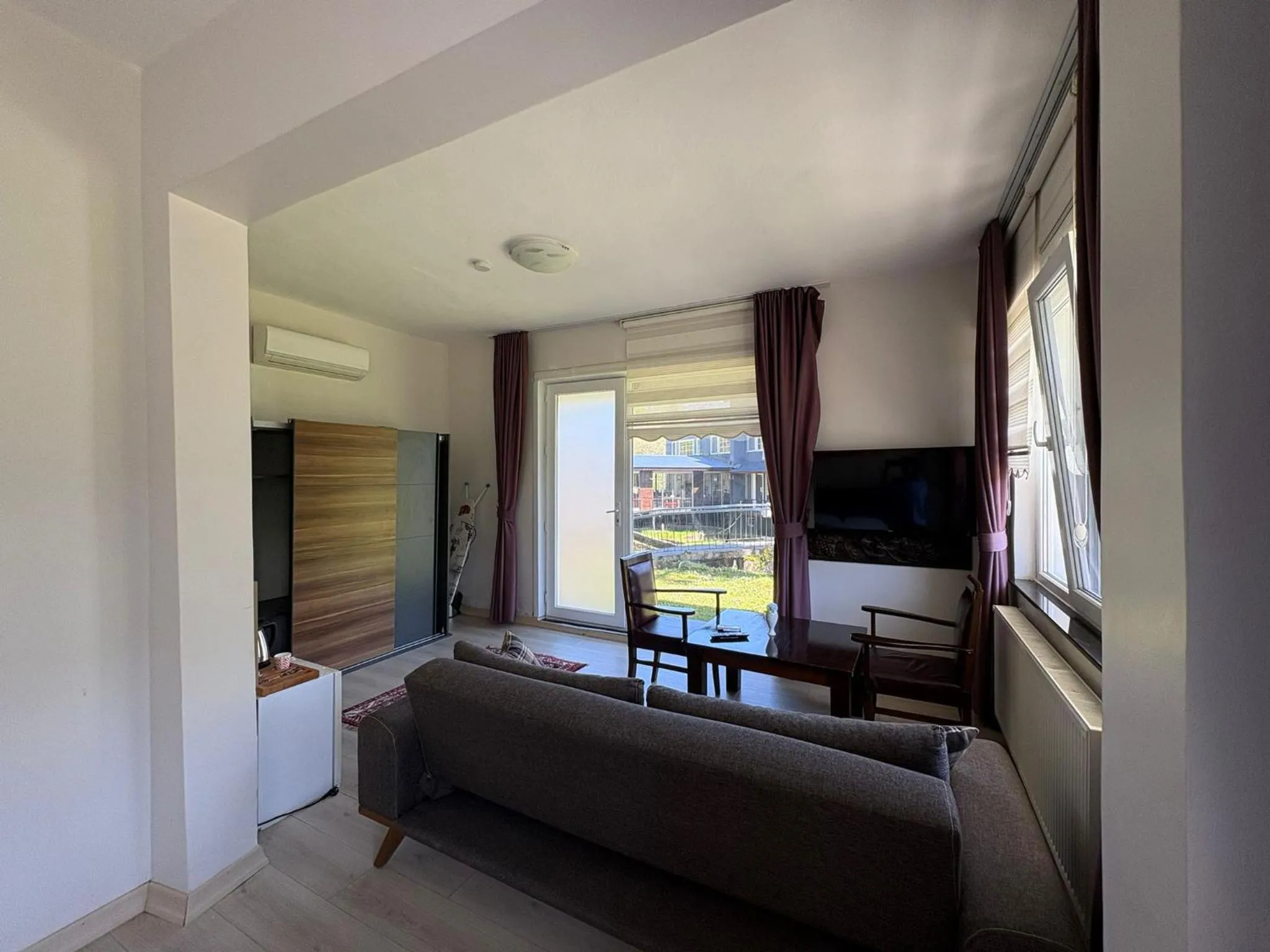 Photo of the whole room, Bed in pınar kır evi