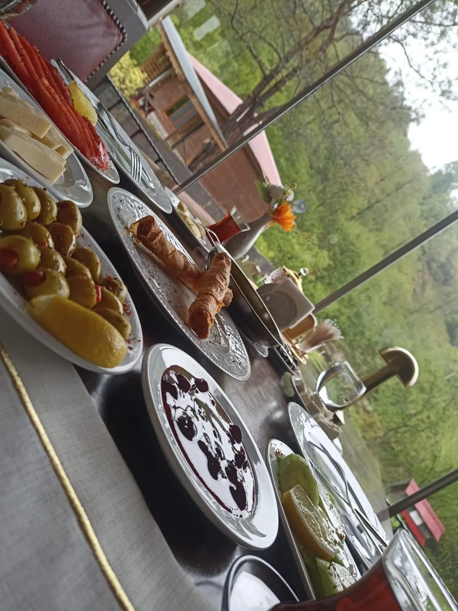 Breakfast in pınar kır evi