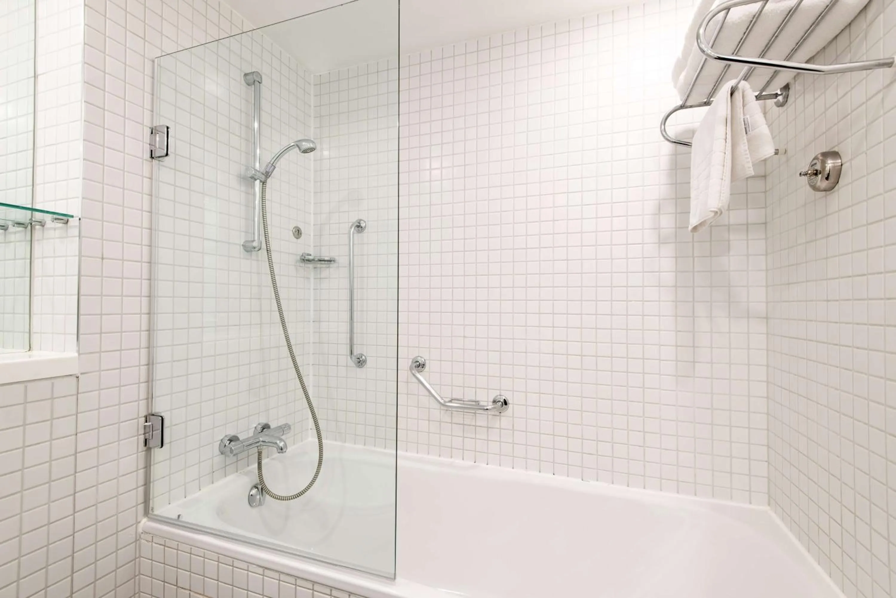 Bathroom in Radisson Blu Hotel, Birmingham