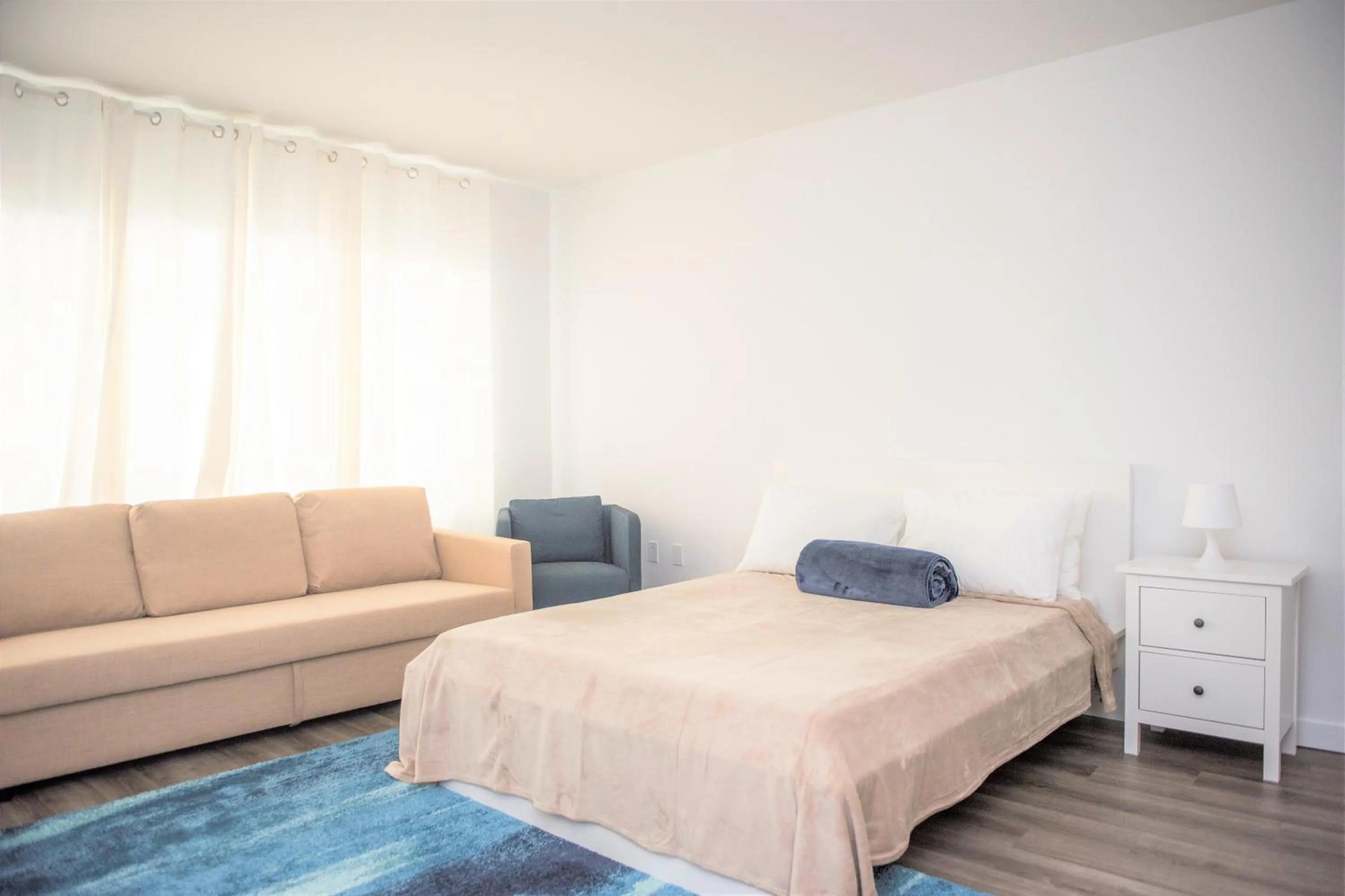 12th & Ocean Suites by LuxUrban