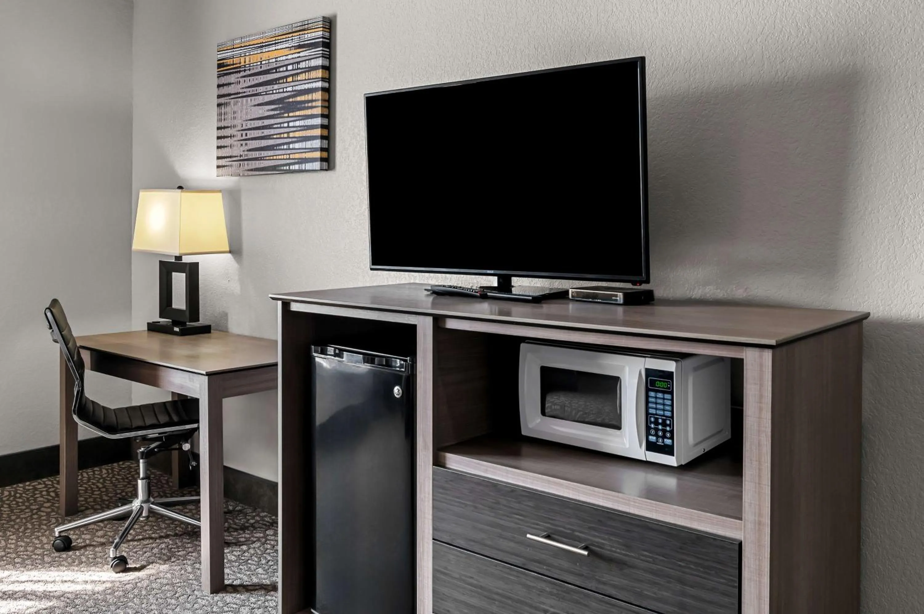 Bedroom in Best Western Sherwood Inn & Suites