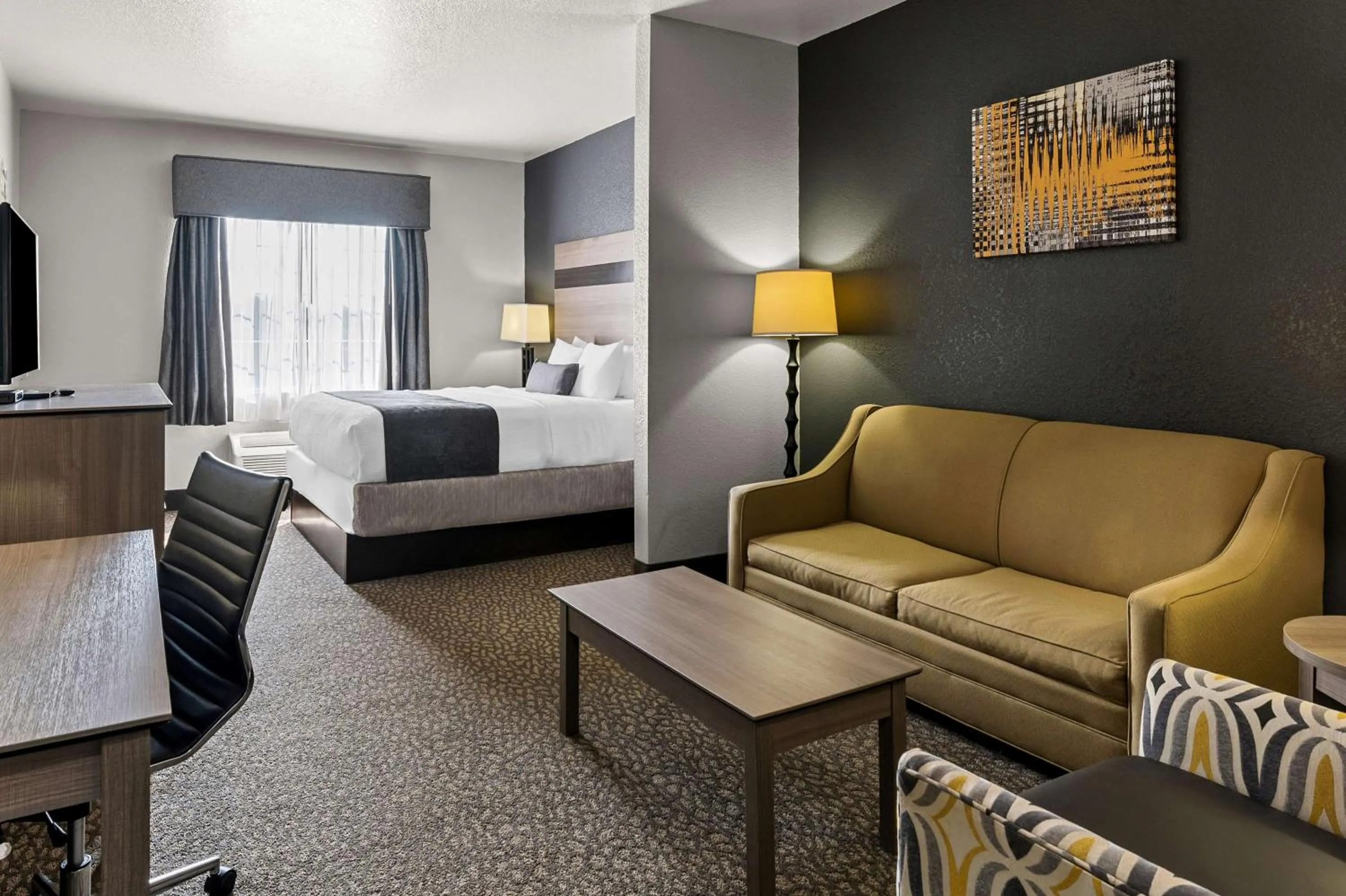 Photo of the whole room in Best Western Sherwood Inn & Suites